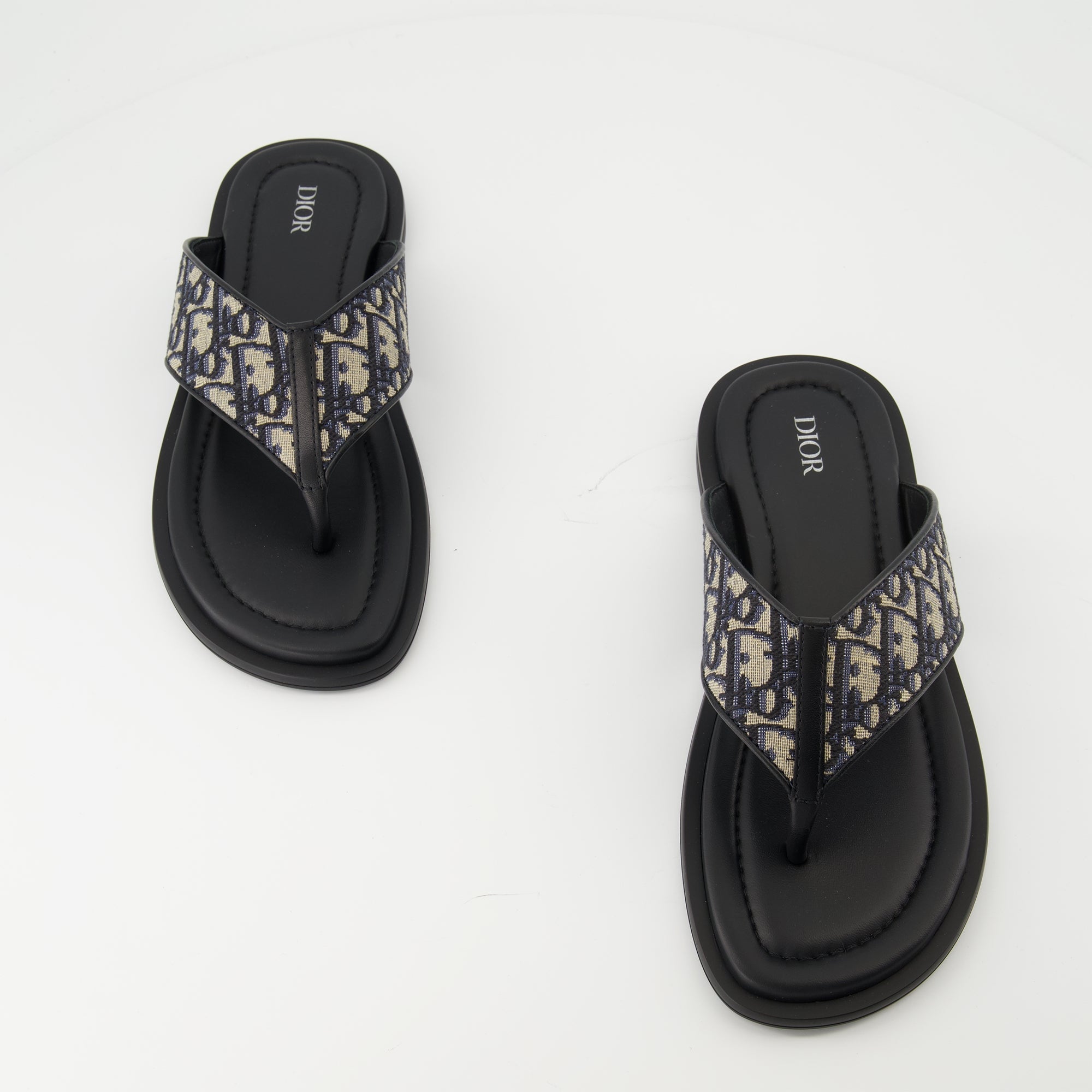 Dior Alias sandals, slip-on sandals, Dior Oblique pattern, men’s footwear, summer sandals