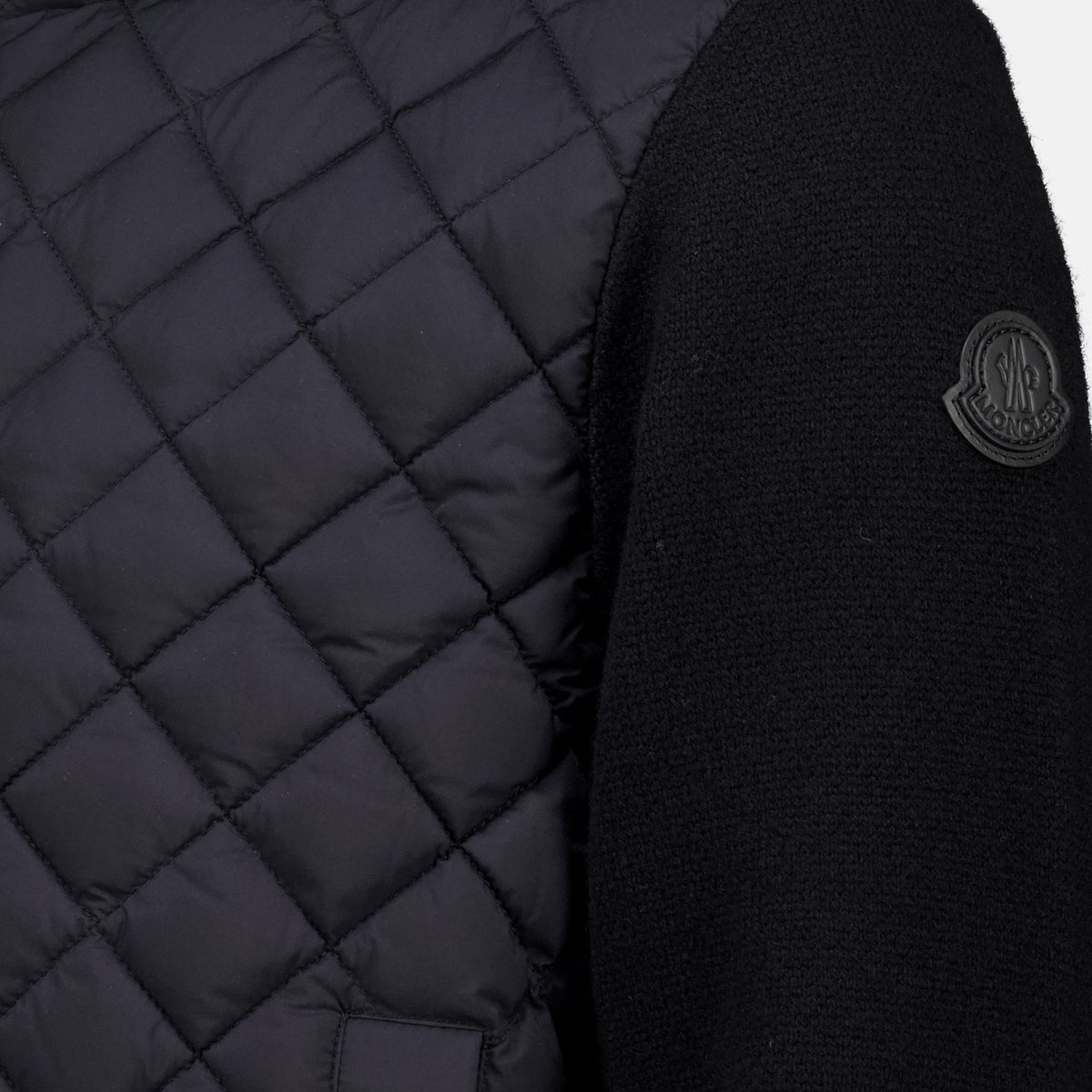 Cardigan con zip in lana e cashmere