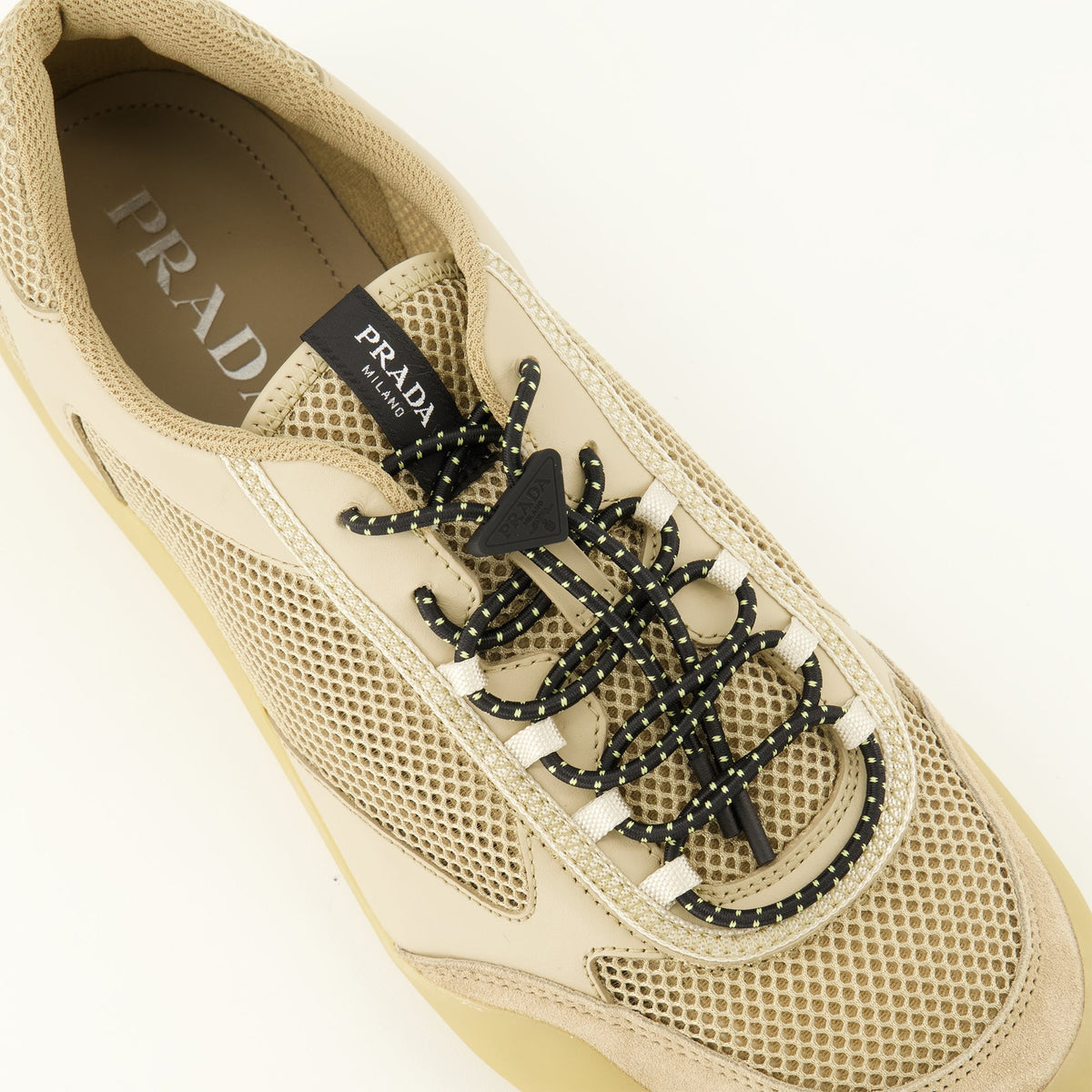 Speedrock Beige Sneakers