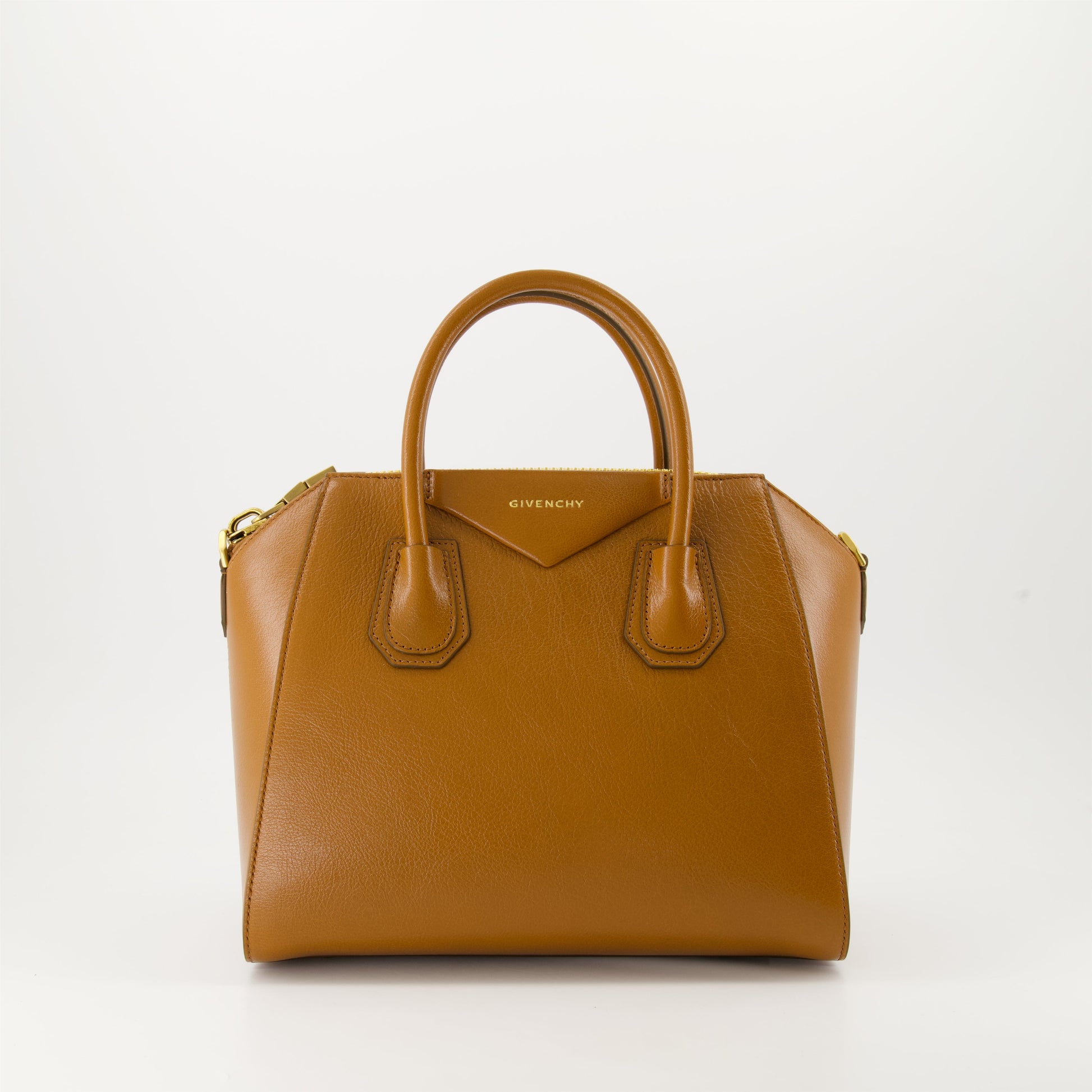 Antigona bag, Givenchy leather bag, luxury handbag, designer leather bag, high-end accessories