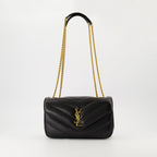 Imagem da Loulou Pequena Bolsa Preta da Saint Laurent para Mulheres - Temporada Primavera-Verão 2025 - Vista Frontal