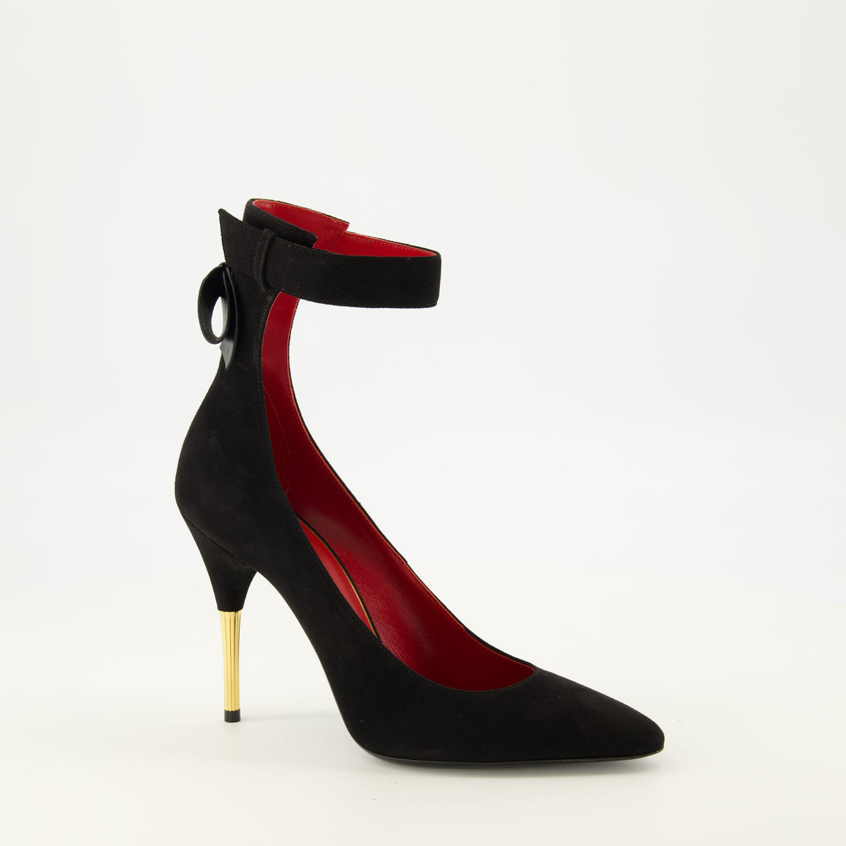 Black Leather Pumps