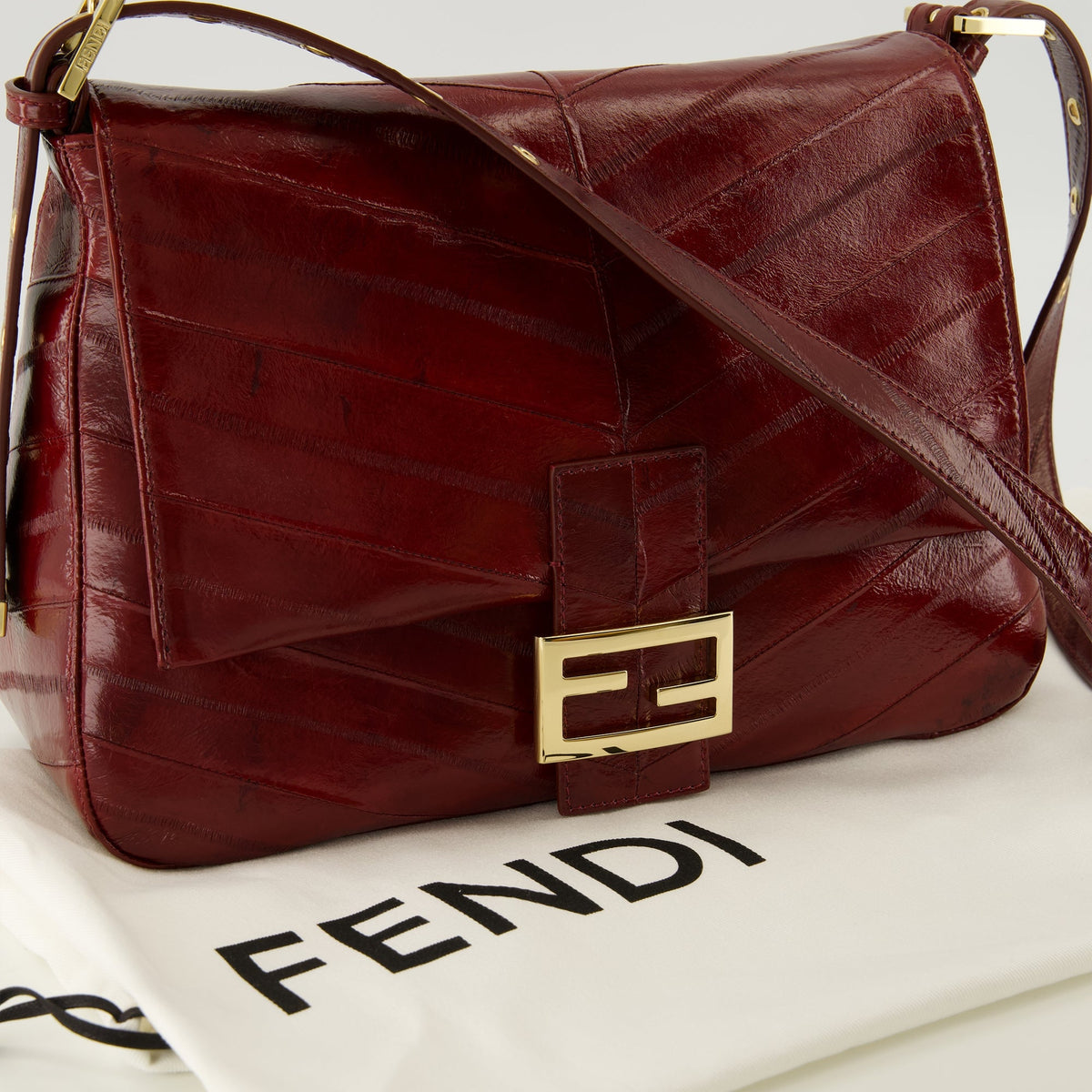 Flap 26325 Tasche aus Chevron-Leder