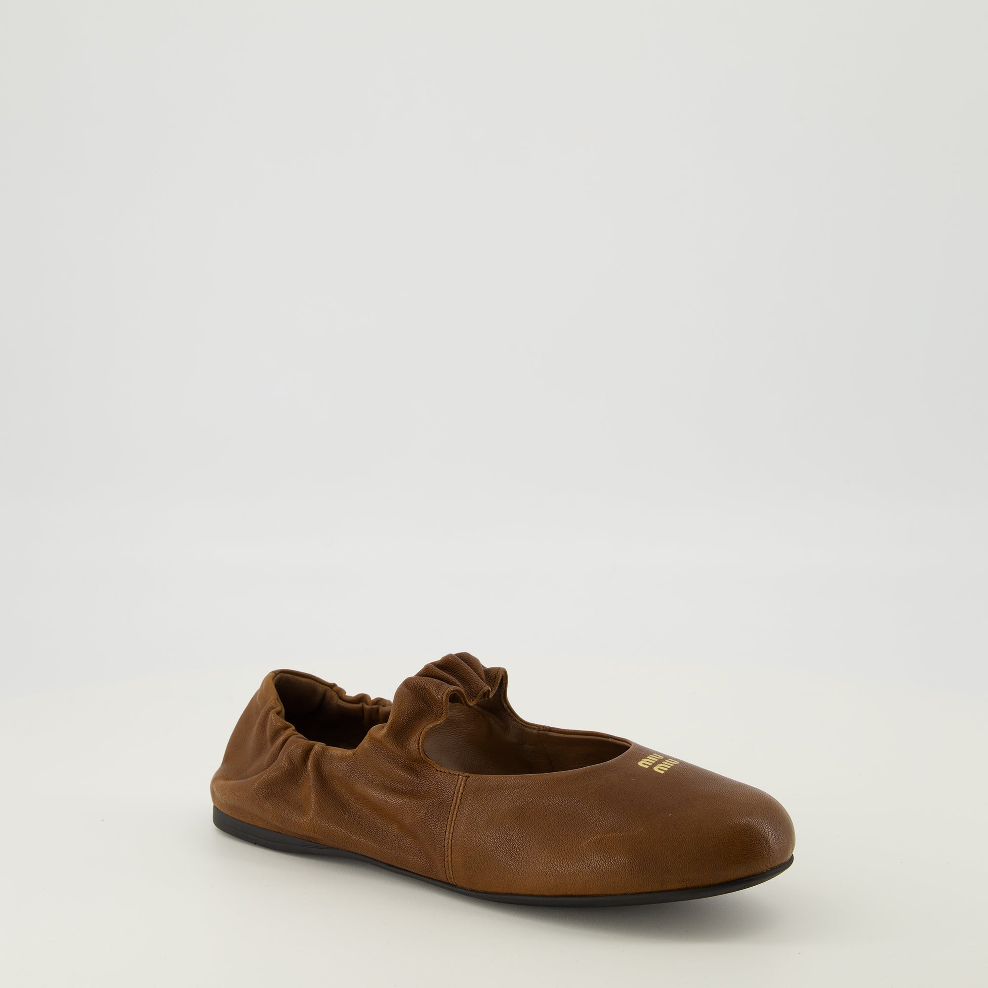 brown leather ballerinas, Miu Miu footwear, nappa leather shoes, elegant slip-on shoes, women's ballerinas