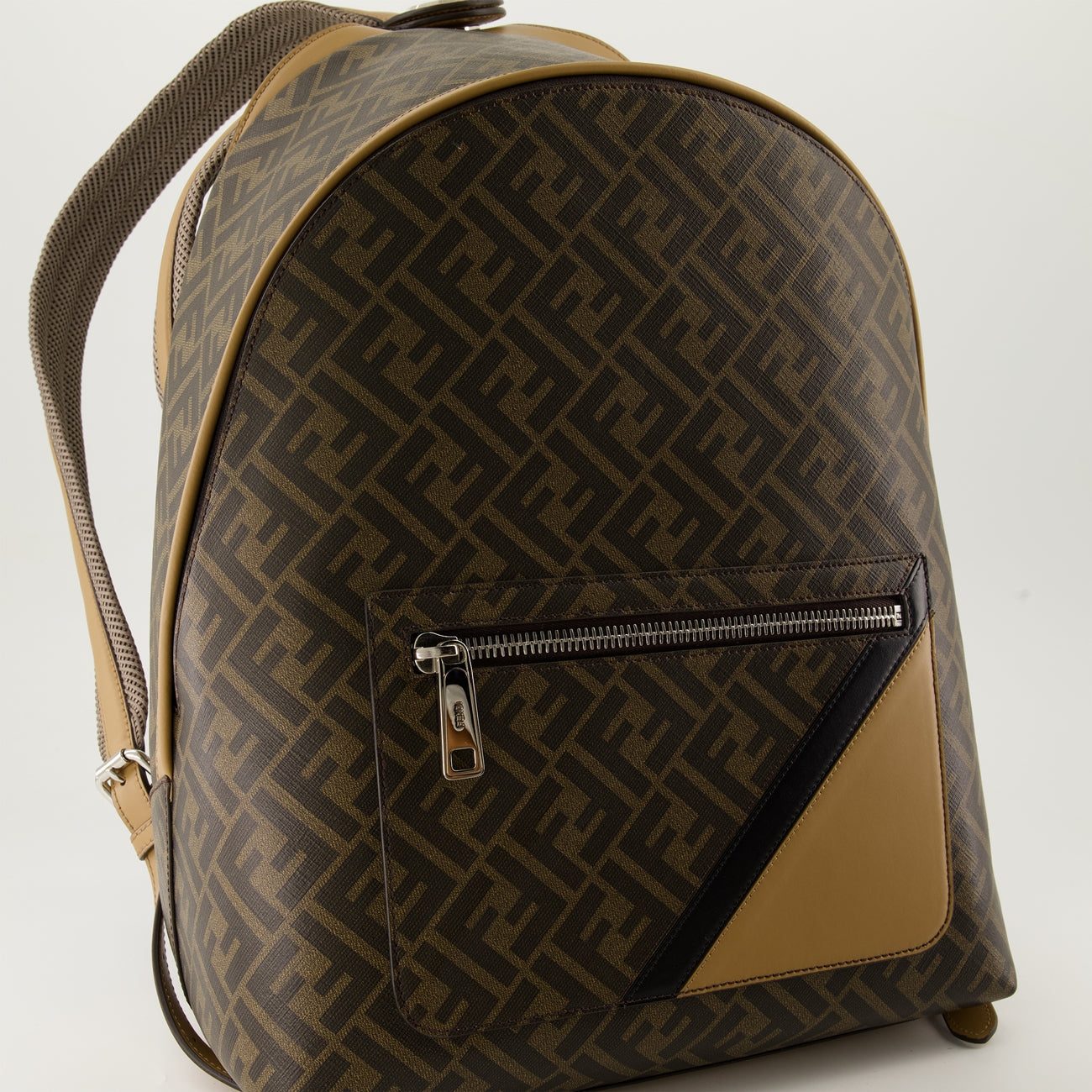 FF print backpack, Chiodo Diagonal, luxury leather backpack, Fendi Fall-Winter 2024, premium men's accessory