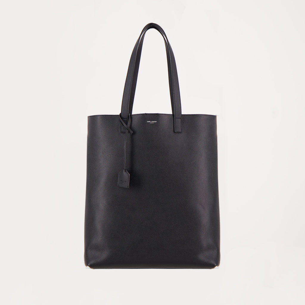 leather tote bag, grained leather, functional accessory, designer bag, stylish tote