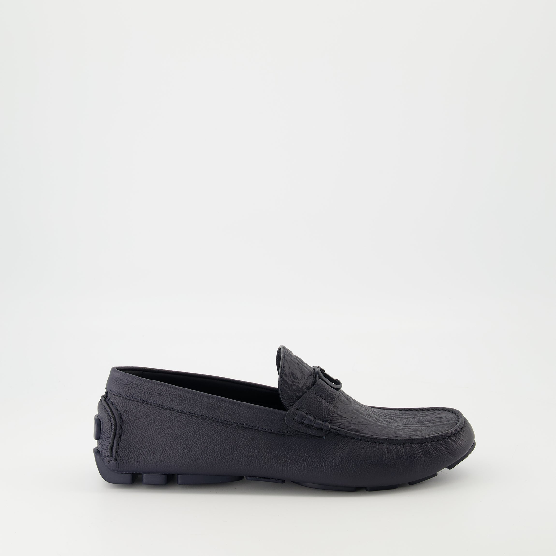 Mocassin Odéon, navy moccasins, Dior footwear, grained leather shoes, luxury men’s shoes