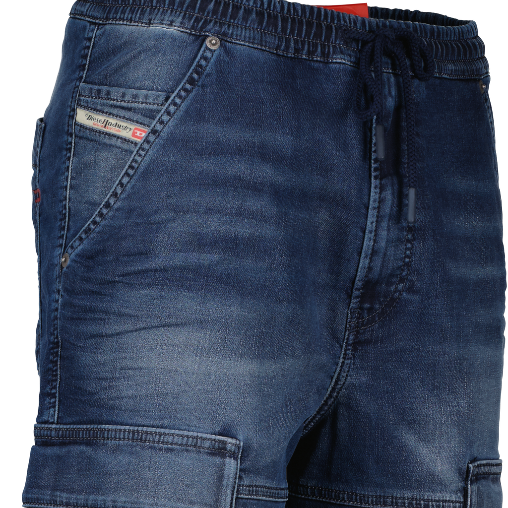 Versatile Blue Jean Cargo 2050 D-KRooley