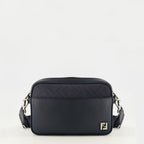 Image du Sac Camera Squared FF Bleu Marine de Fendi pour Homme - Saison Printemps-Été 2026 - Vue Frontal