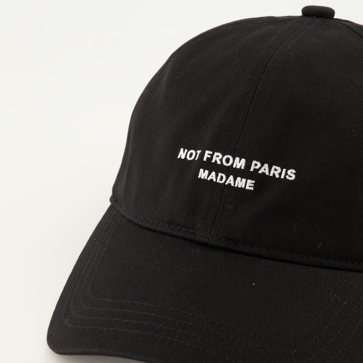 Slogan ブラックコットンキャップ