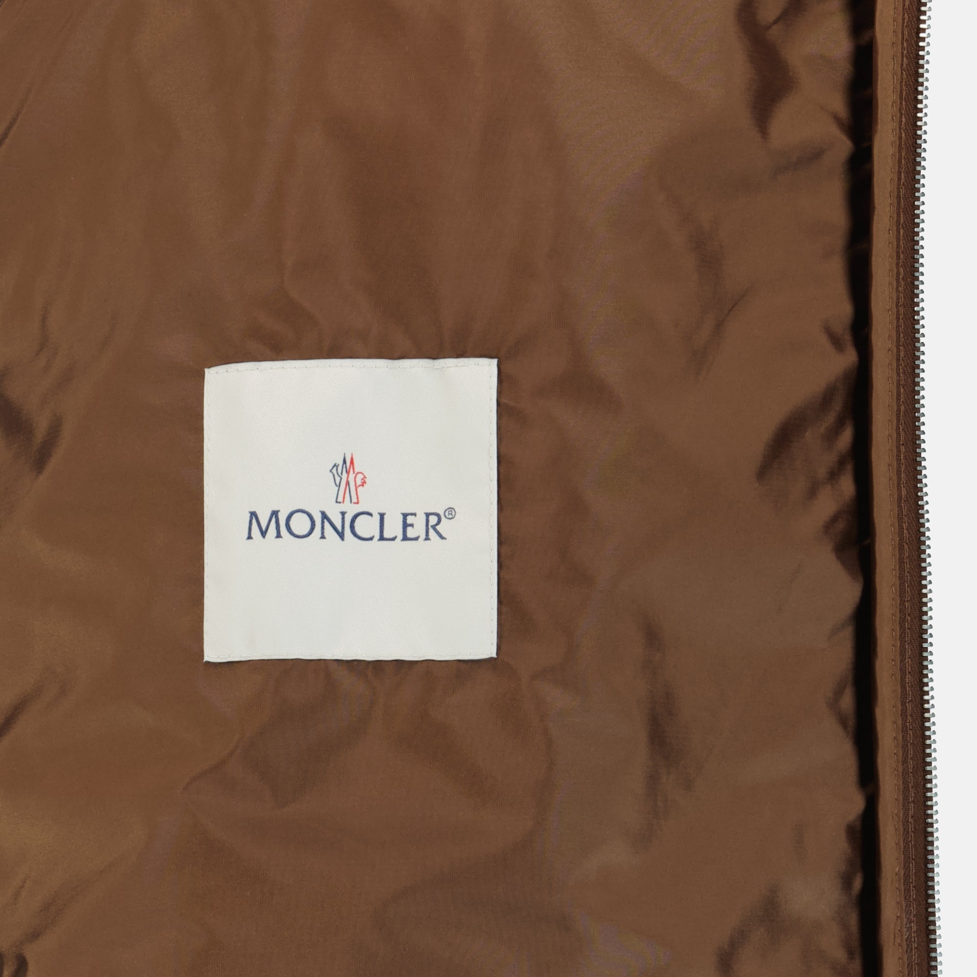 Image of Coupe-Vent Remoray Marron by Moncler for Men - Season Spring-Summer 2026 - Detail View 2