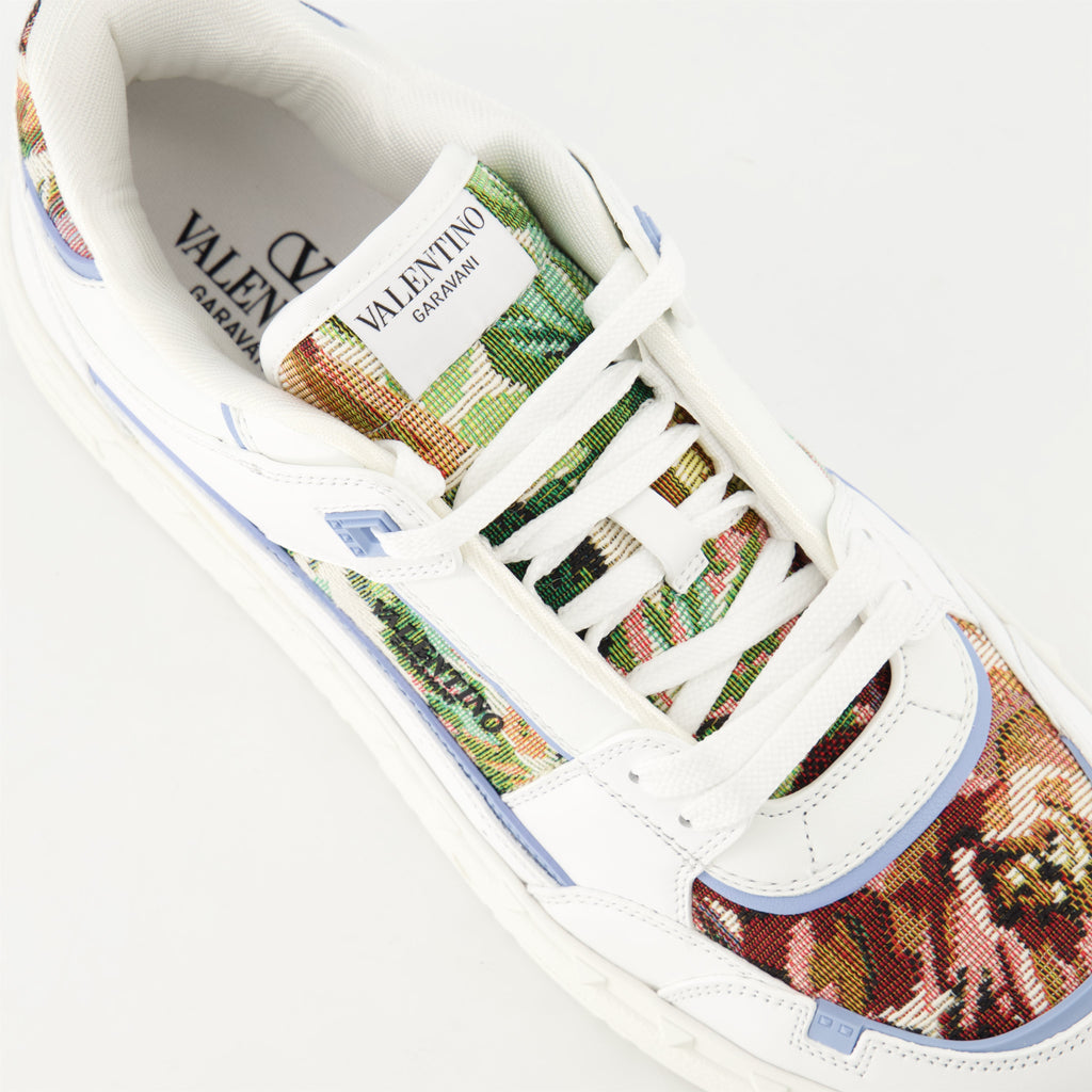 Freedots Sneakers, Valentino, Embroidered Sneakers, Leather Sneakers, Floral Motif Sneakers