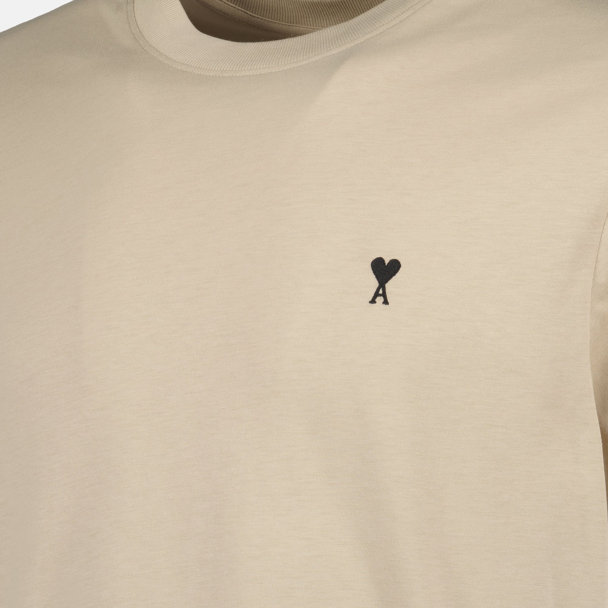 Ami Paris T-Shirt, beige T-Shirt, organic cotton shirt, embroidered logo T-Shirt, men's fashion