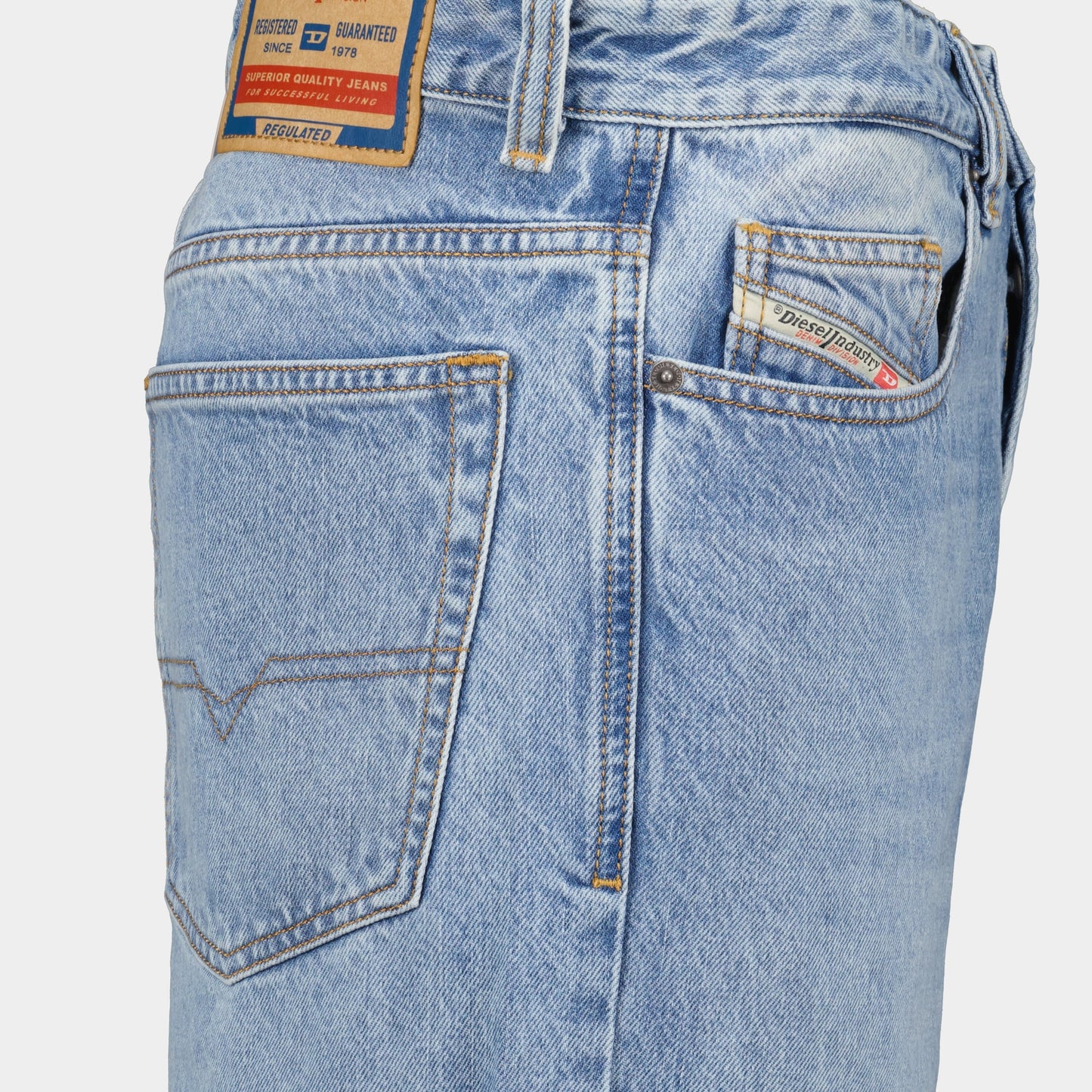 Diesel 2001 jean, light blue jeans, straight casual denim, five-pocket design, button closure jeans