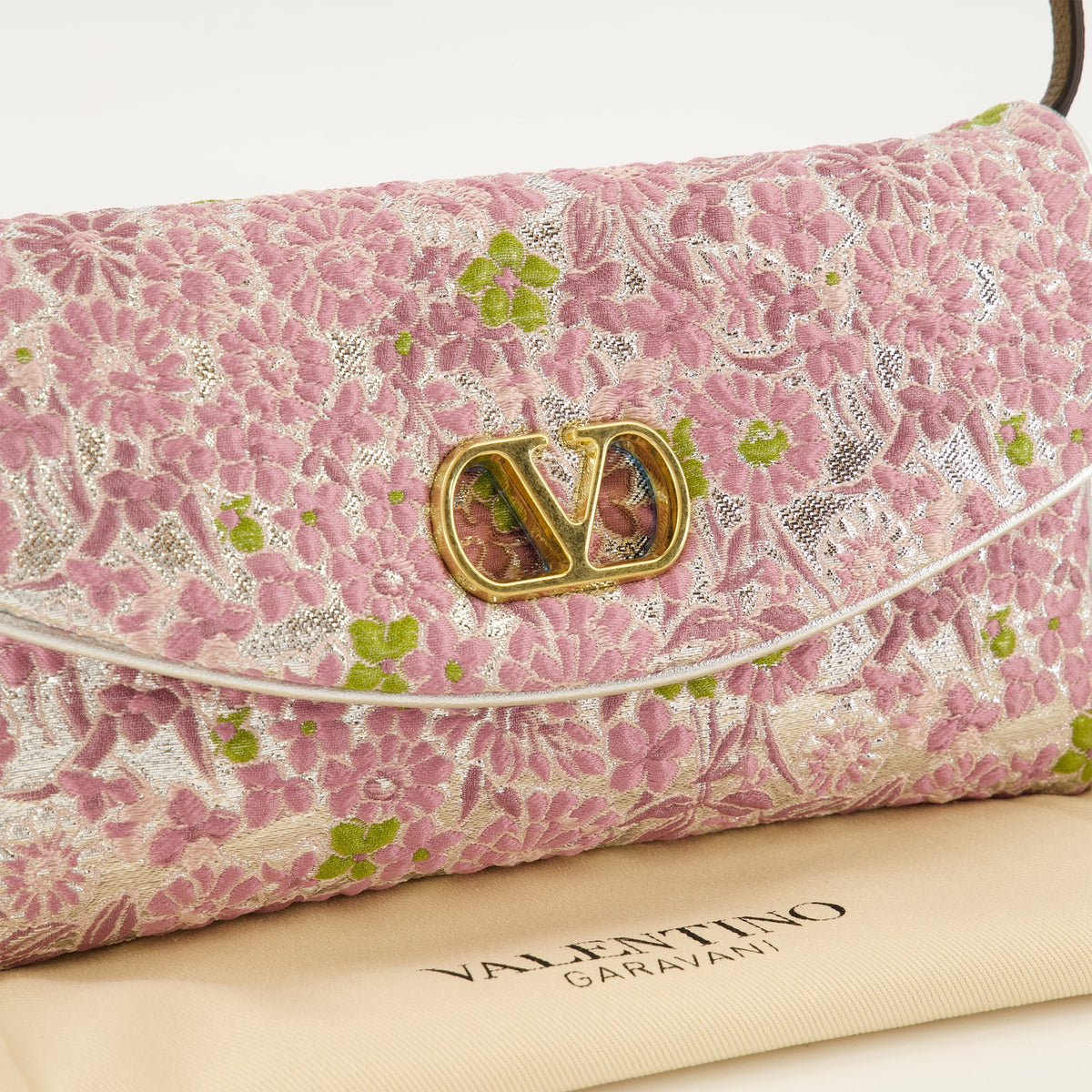 Kleine Tasche aus rosafarbenem Jacquard