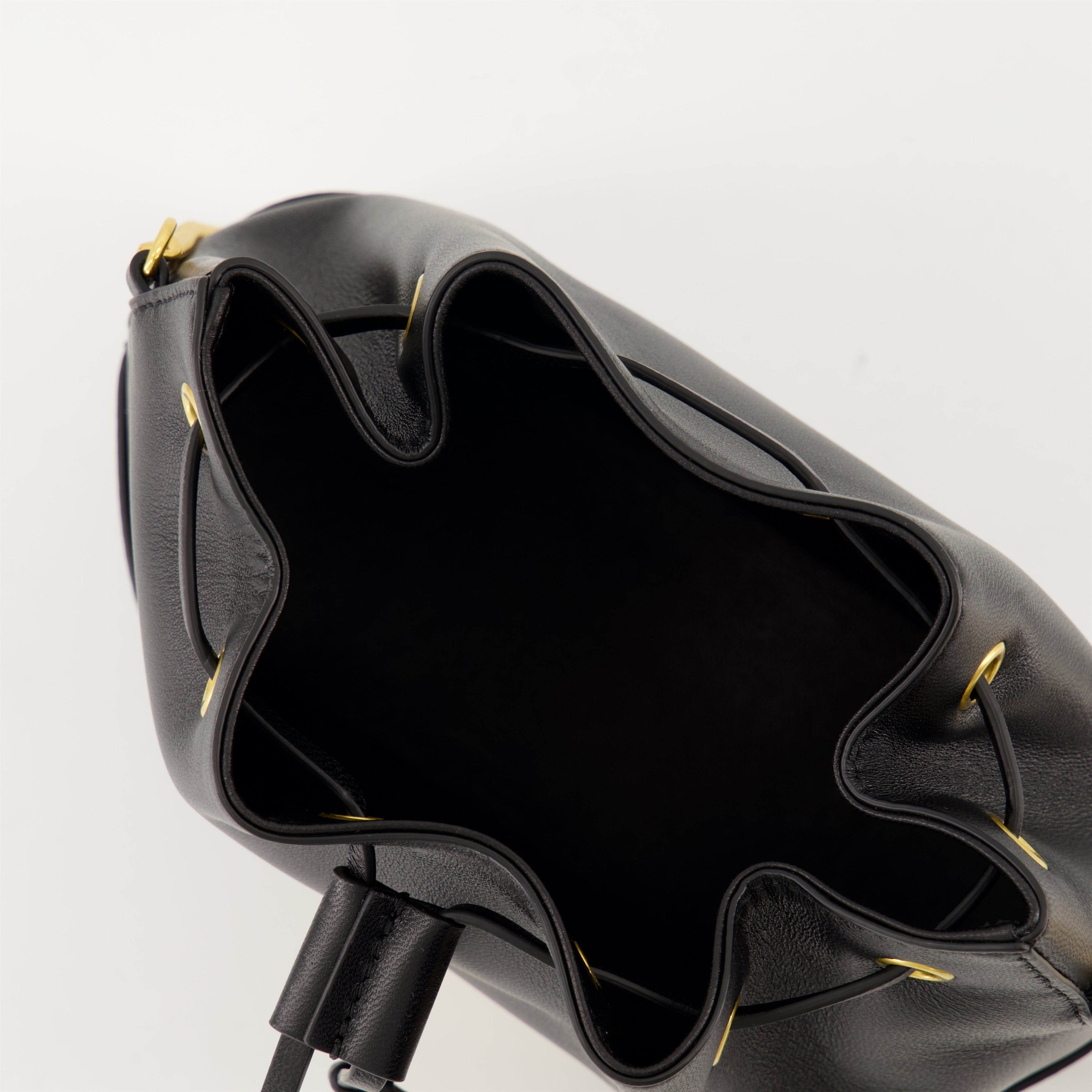 bucket bag; Valentino Garavani; VLogo Signature; black leather bag; designer accessories