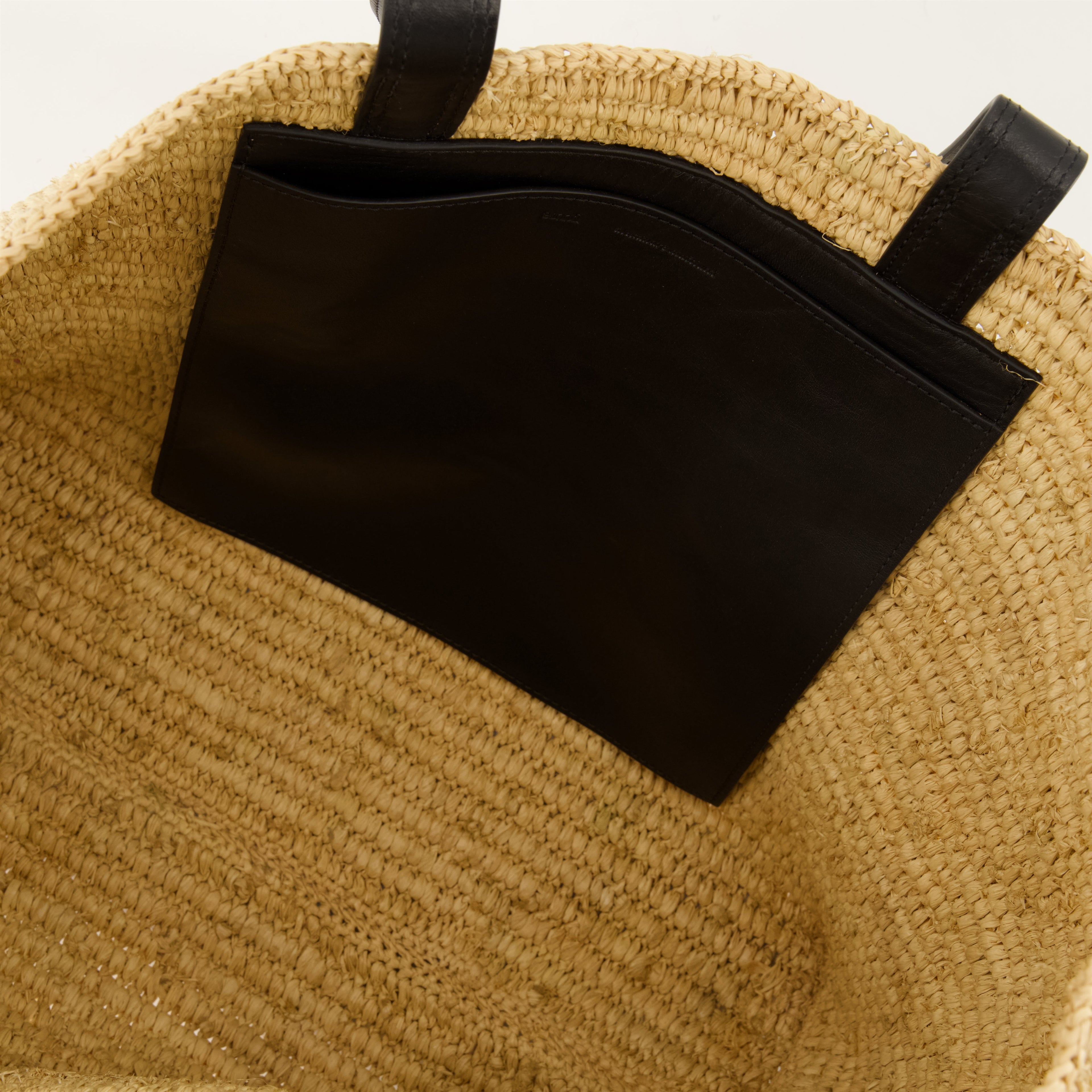 raffia tote bag, Ami Paris, neutral accessories, spring summer 2025, everyday carry