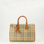 Image du sac Bowling Check Beige de Burberry pour femmes - Saison Printemps-Été 2026 - Vue de face