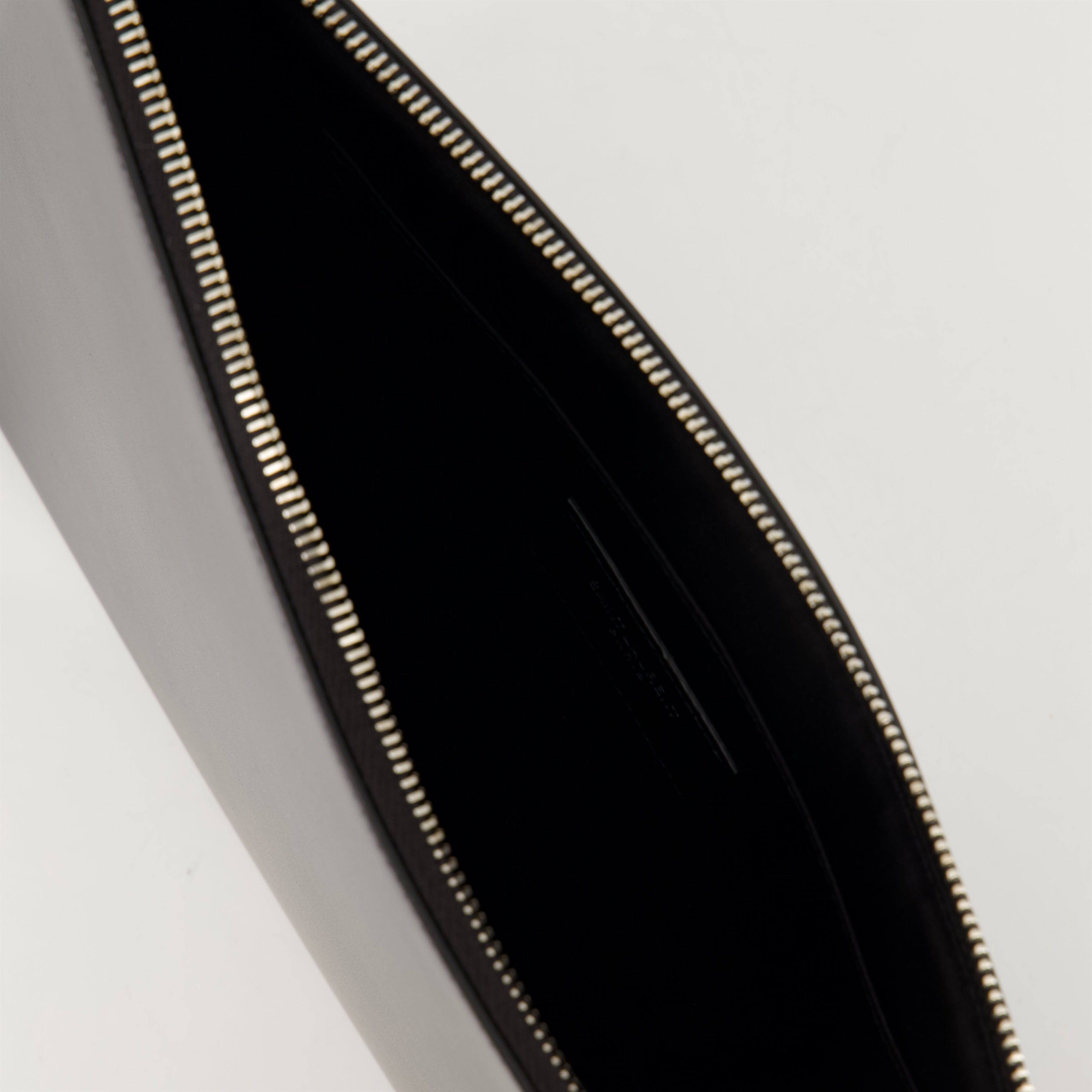 black leather pouch, Saint Laurent accessory, Ysl Cassandre, designer pouch, zip closure pouch