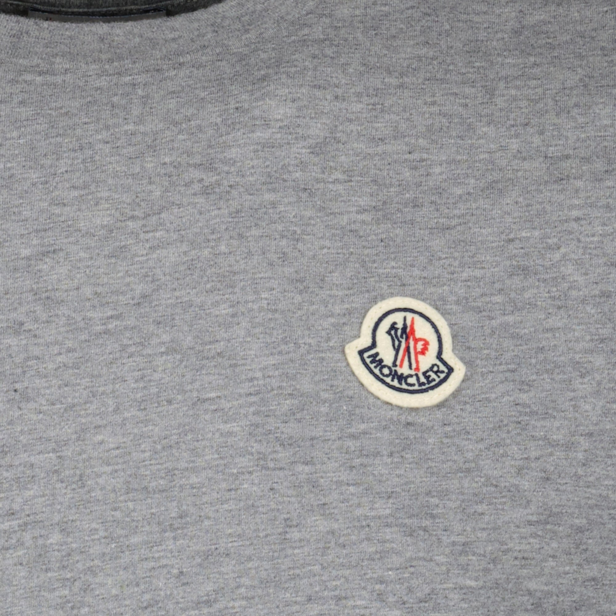 Conjunto de T-shirts com Logo