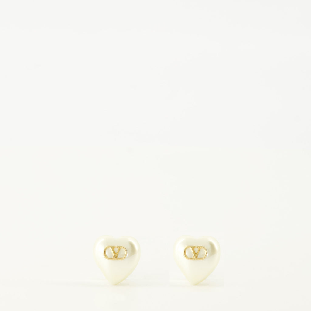 Vlogo Earrings with Pearls
