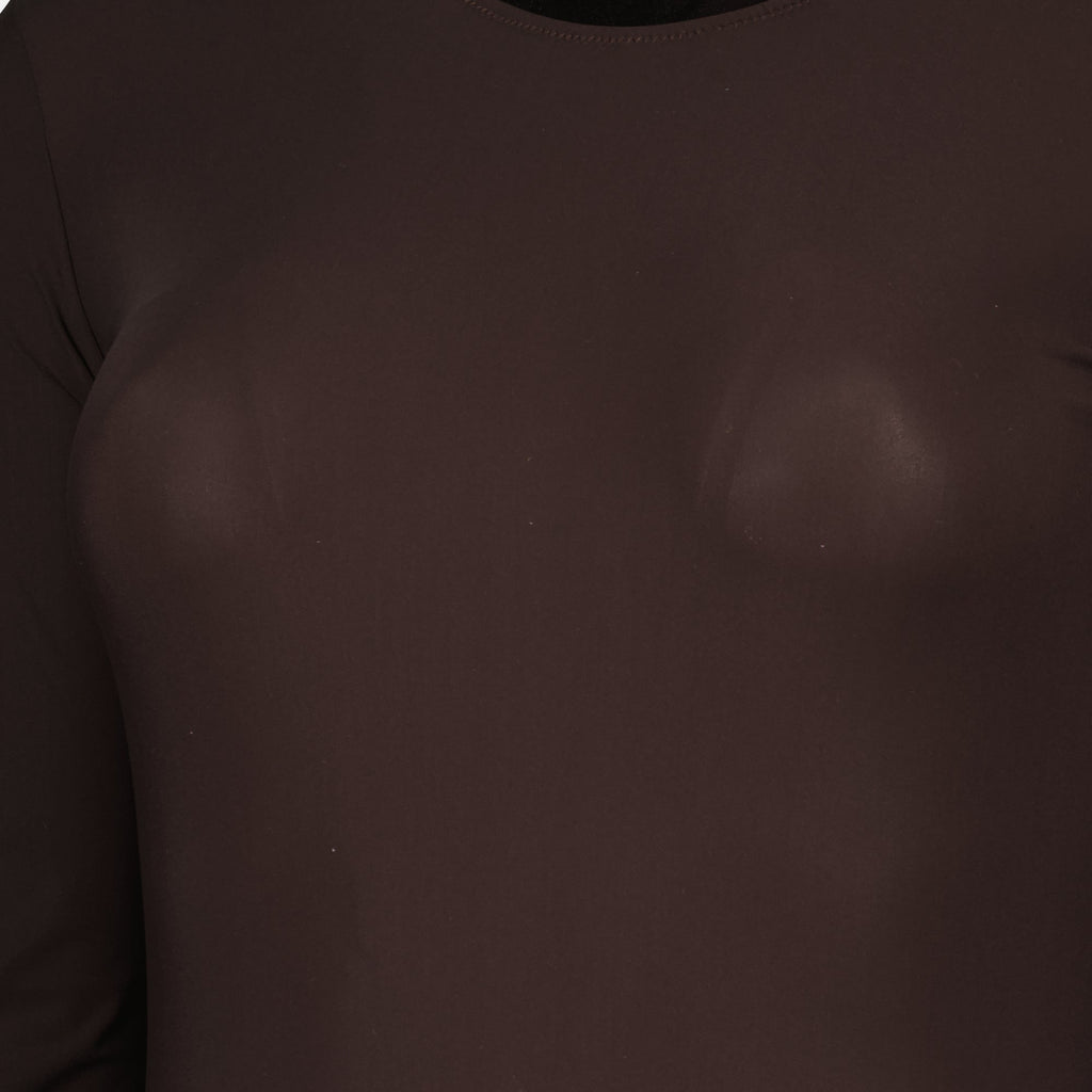 Nylon body, Slim fit top, Logo print apparel, Chic women's wear, Autumn Winter collection