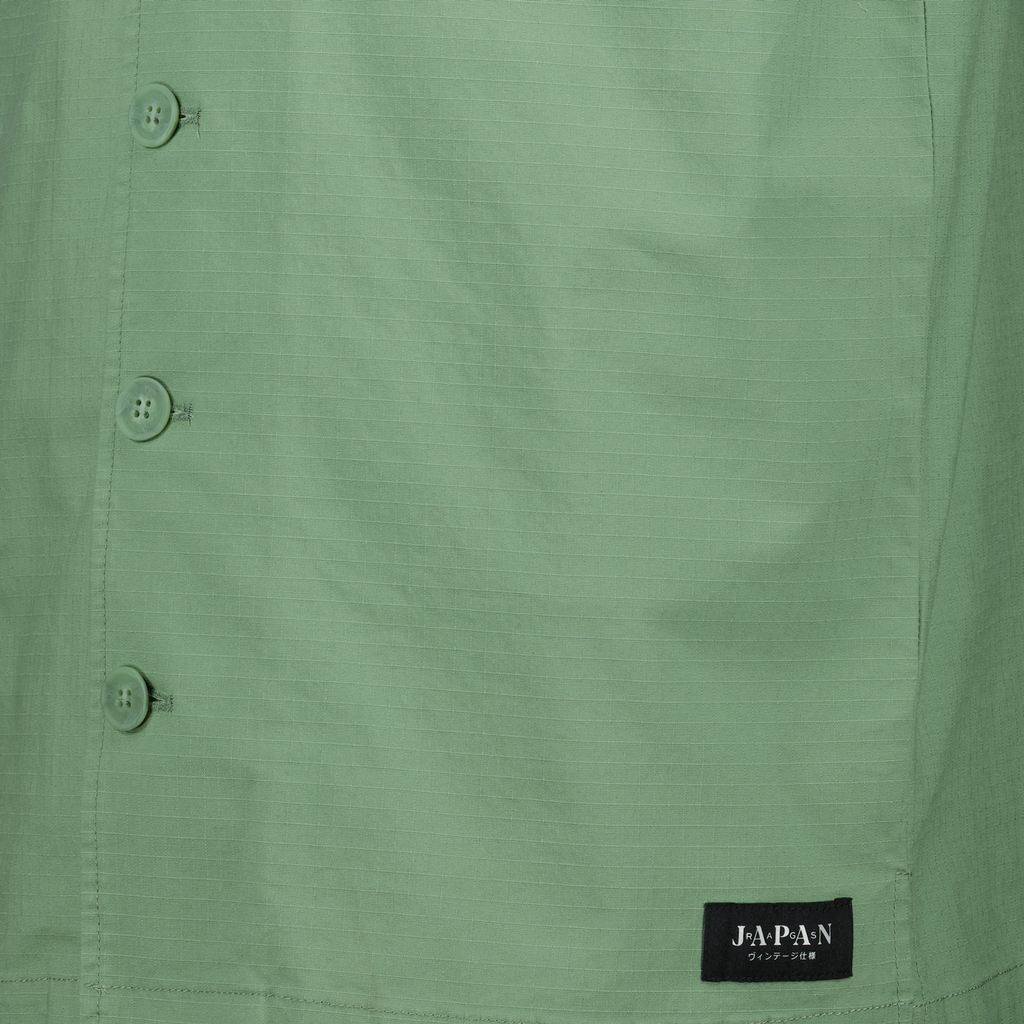 green shirt, cotton shirt, classic collar, short sleeves, Spring-Summer 2025