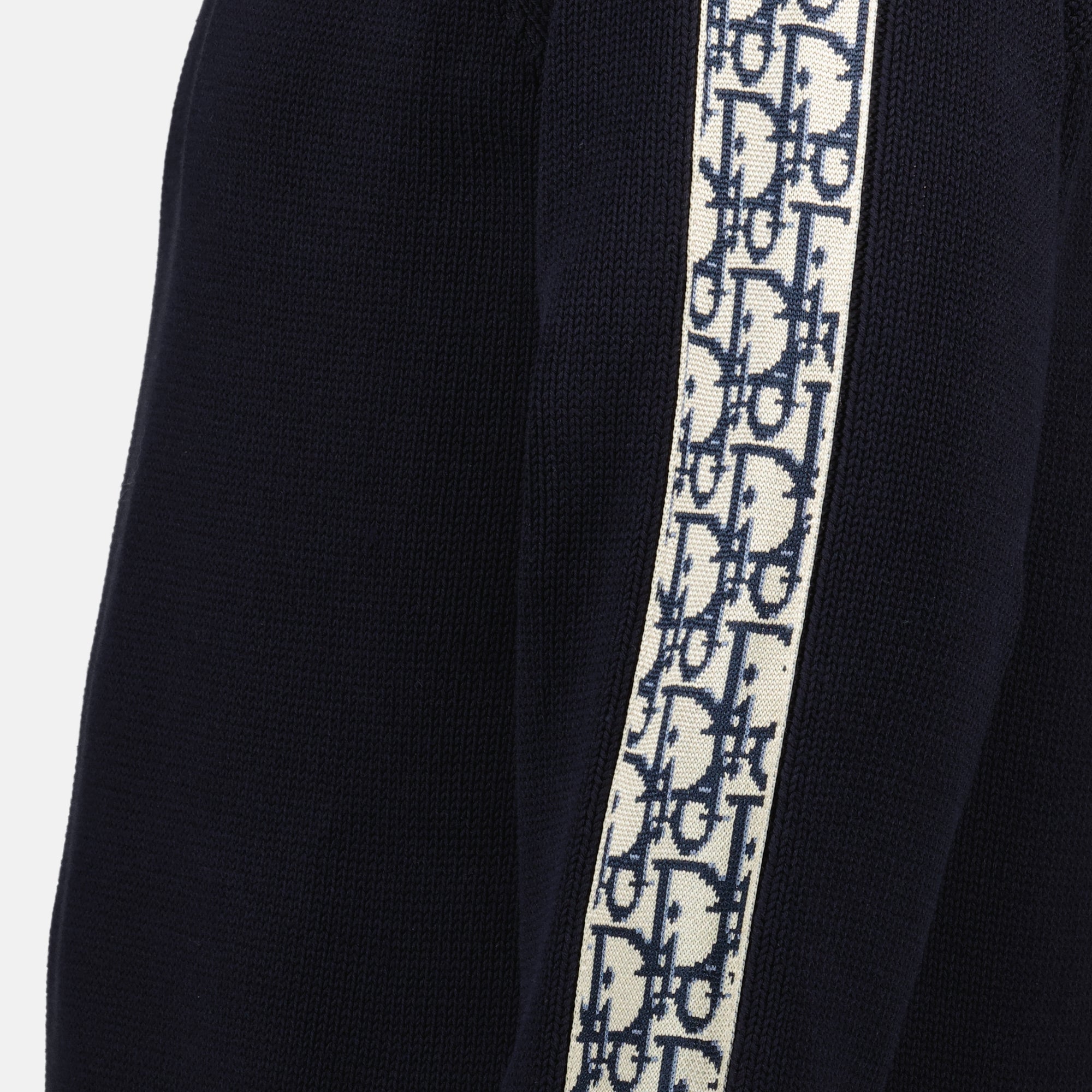 Immagine del maglione Dior Oblique blu navy di Dior per uomini - Stagione Primavera-Estate 2026 - Vista dettagli 1