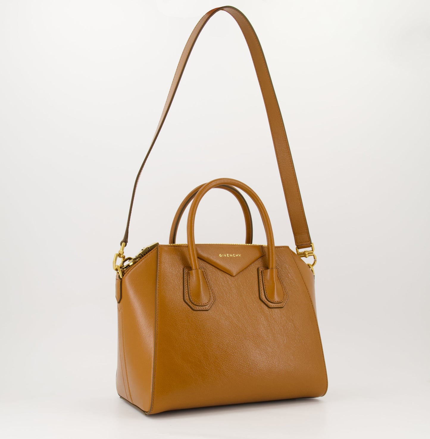 Antigona bag, Givenchy leather bag, luxury handbag, designer leather bag, high-end accessories