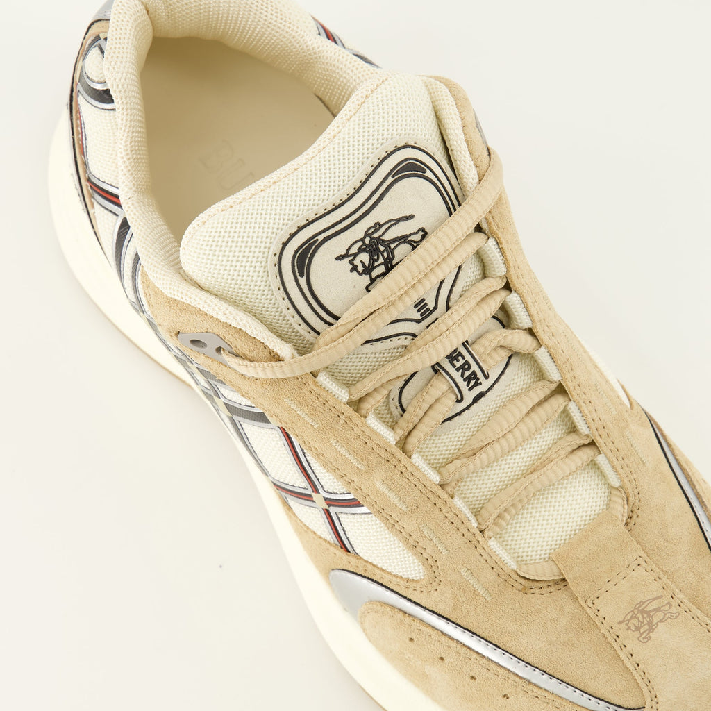 Eclipse Sneakers