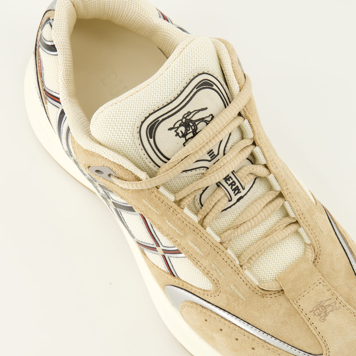 Eclipse Sneakers