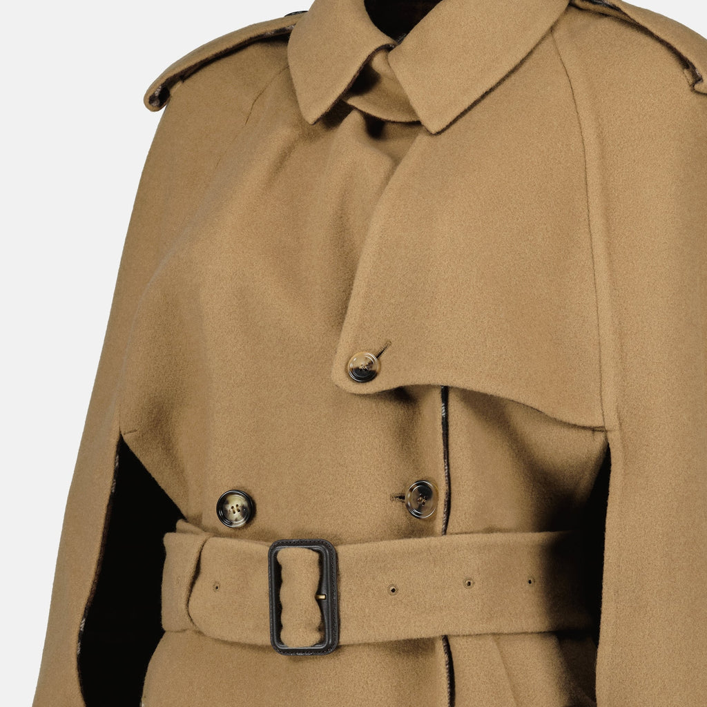 Burberry Belmont Cape, brown wool cape, luxury outerwear, Autumn-Winter 2025, designer women's cape