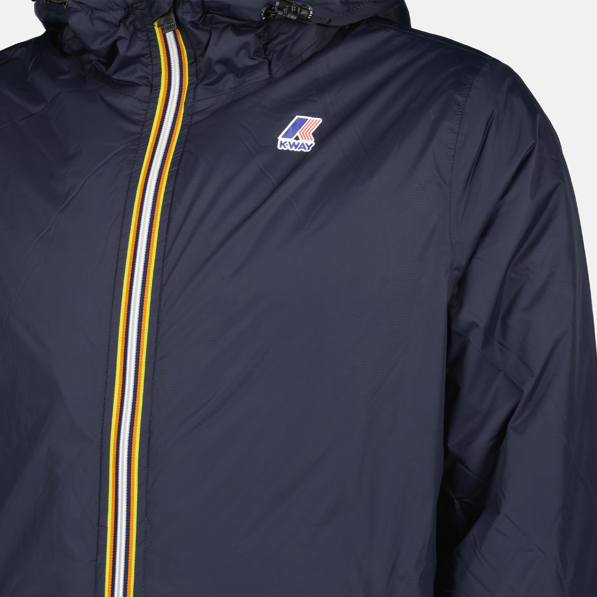 Bilde av vanntett blå parka fra K-Way for uniseks - Sesong Høst-Vinter 2024 - Detaljvisning 1