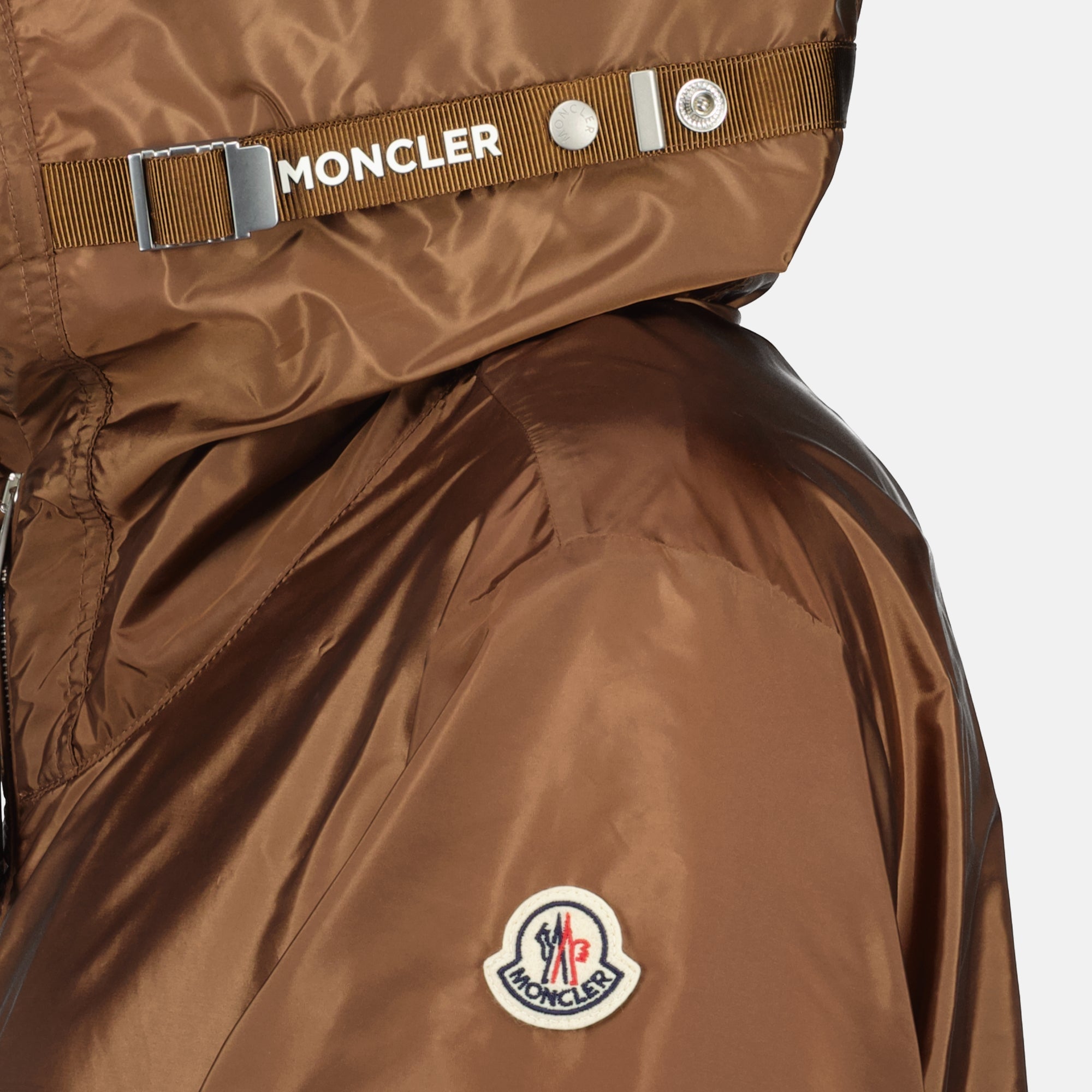 Image of Coupe-Vent Remoray Marron by Moncler for Men - Season Spring-Summer 2026 - Detail View 1