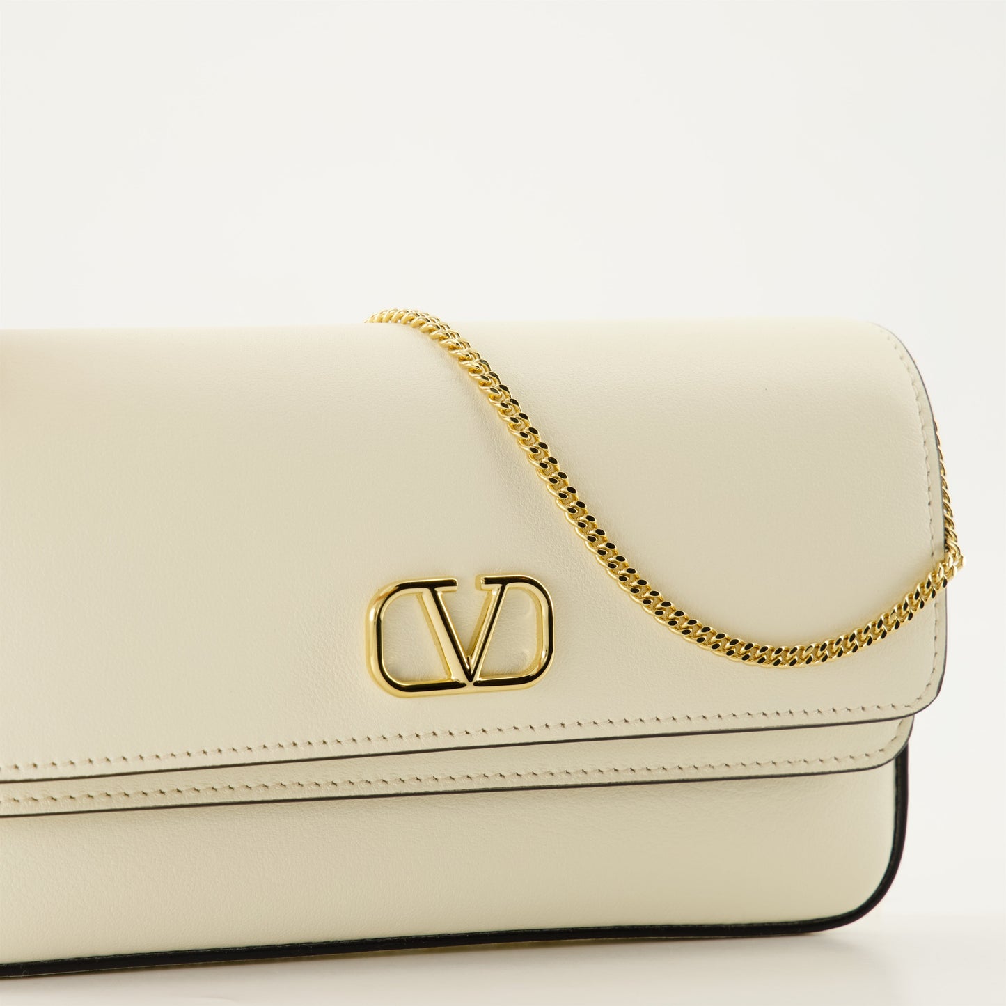 VLogo Signature, white crossbody bag, mini handbag, Italian leather, fashion accessories