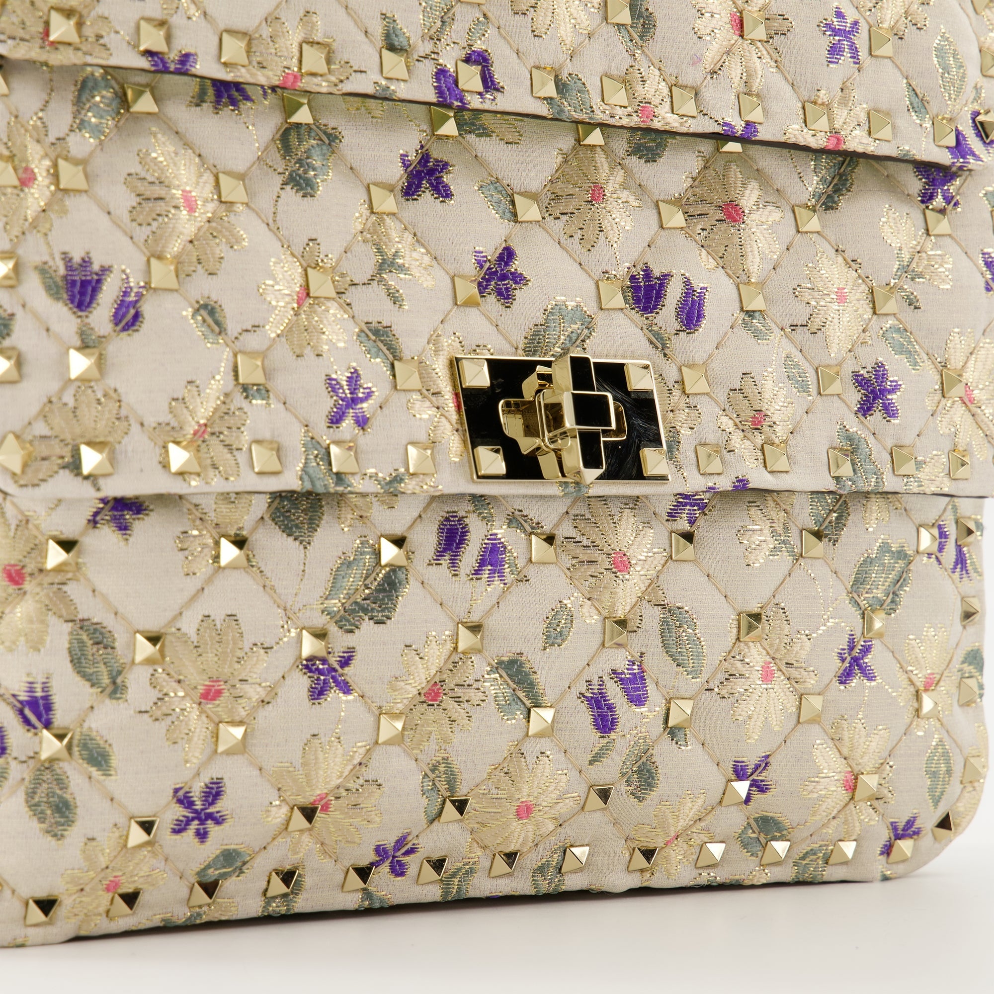 Rockstud Spike, Valentino Garavani, jacquard bag, luxury accessories, Pétales d'Amour