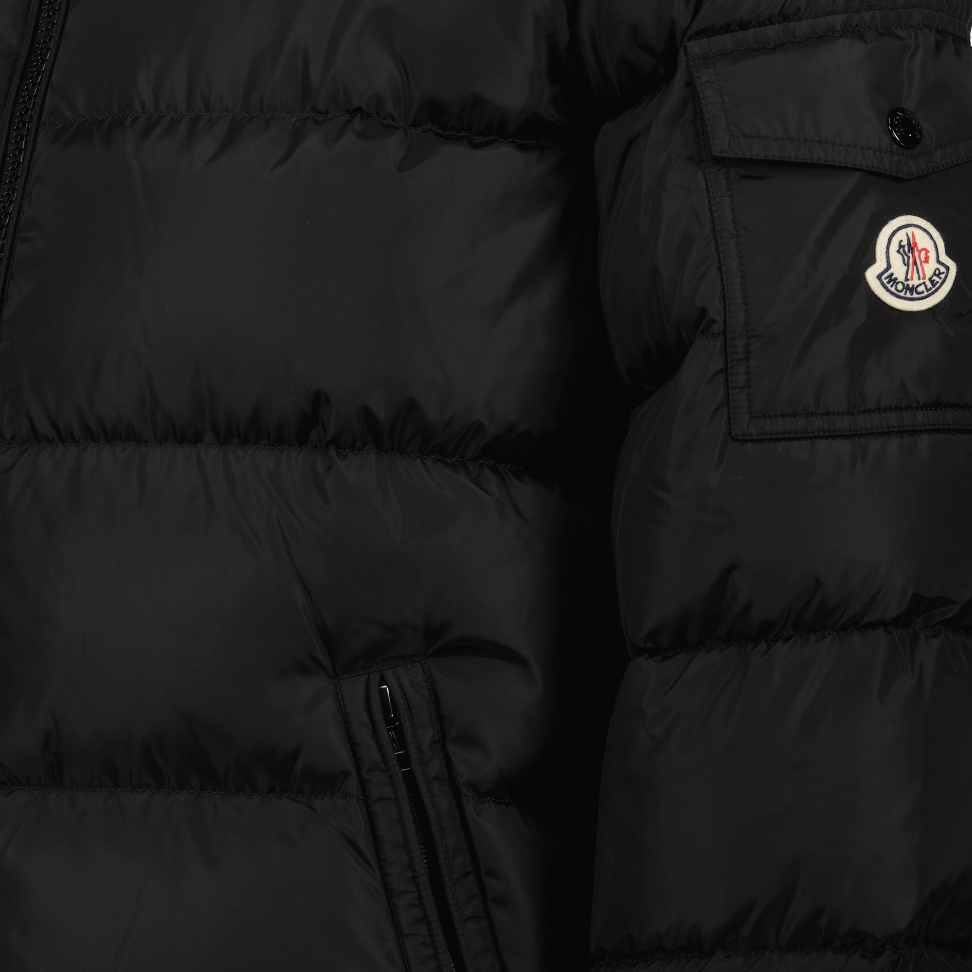 Image of Maya Down Jacket by Moncler for Men - Season Autumn-Winter 2025 - Detail View 5