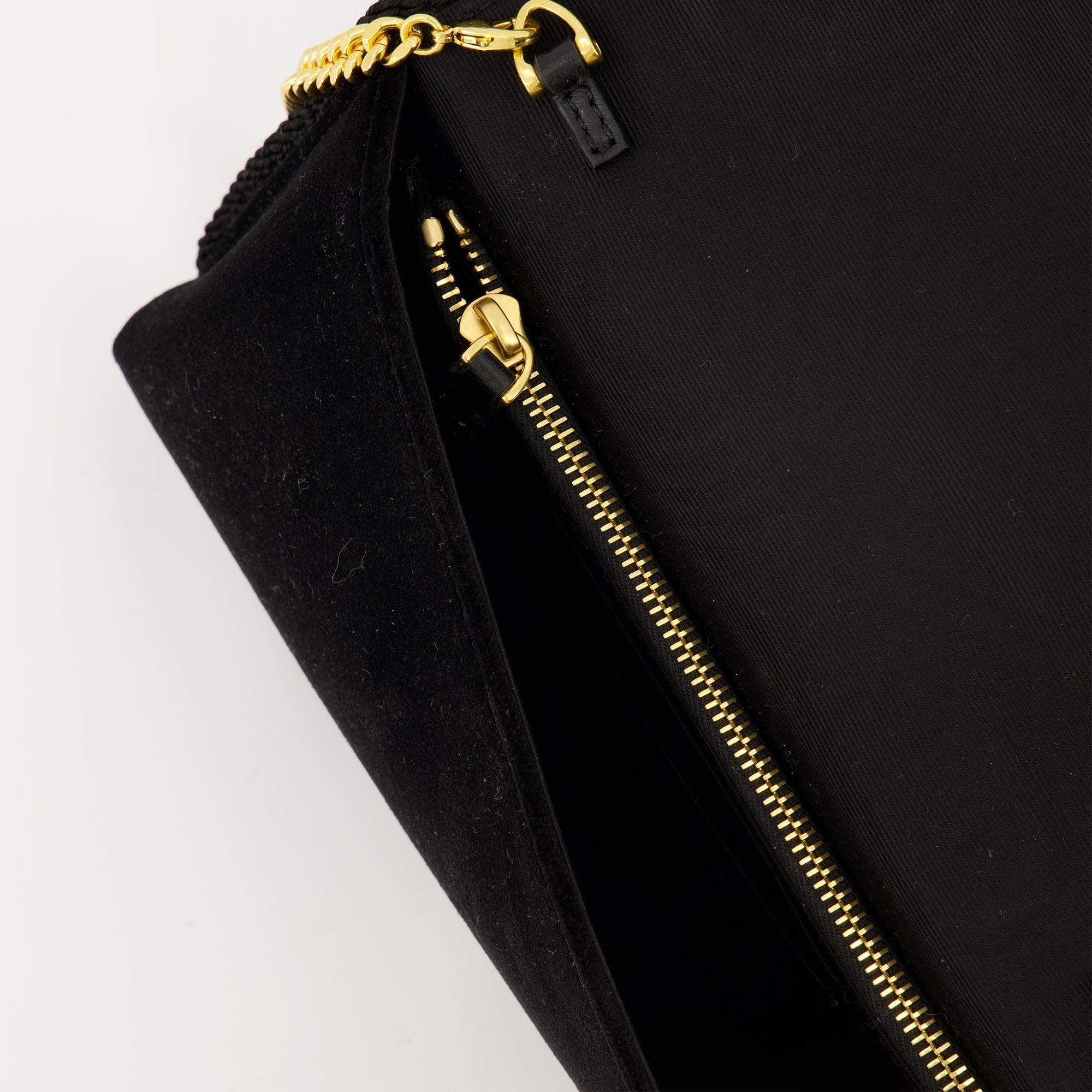 Valentino pouch, black velvet accessory, Autumn-Winter collection, VLogo Signature, detachable chain strap
