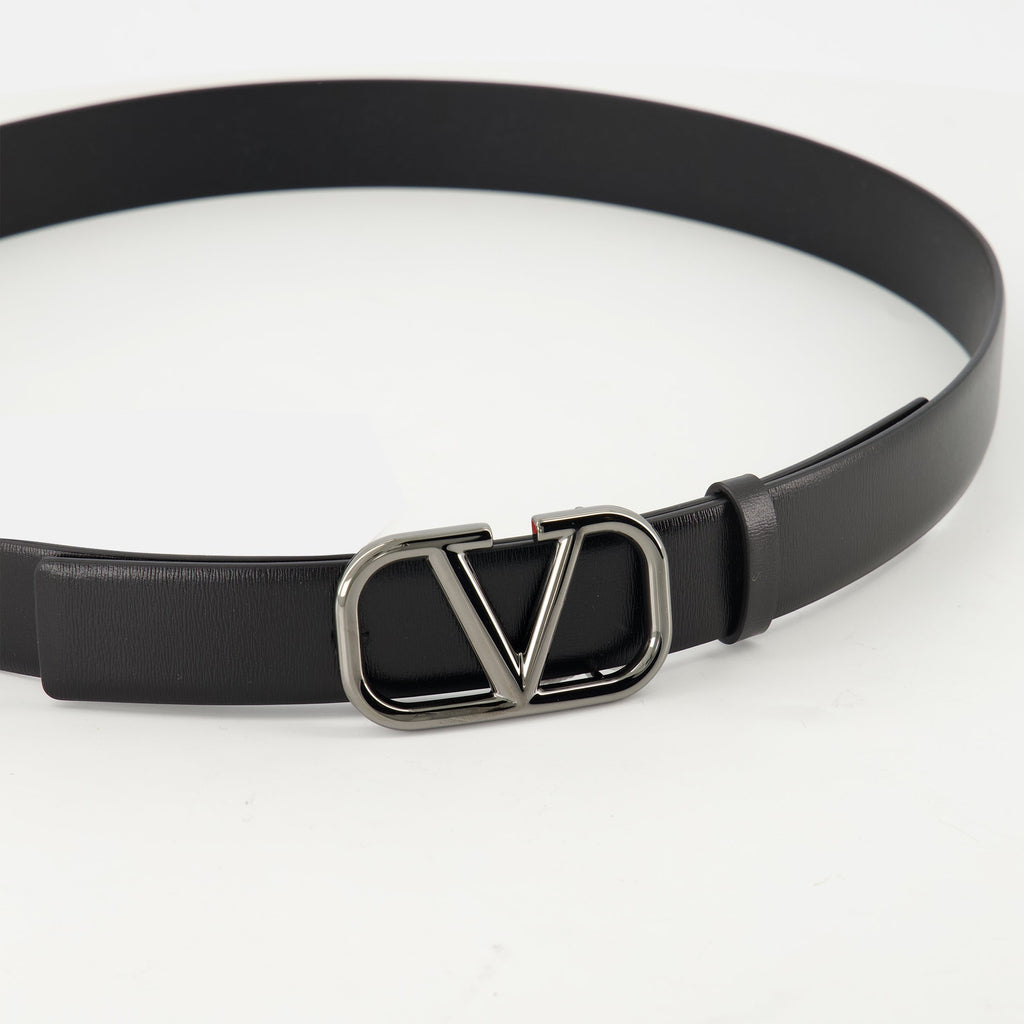 VLogo belt, black leather belt, adjustable belt, Valentino accessories, calf leather accessory
