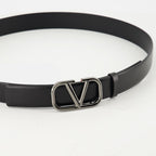 VLogo belt, black leather belt, adjustable belt, Valentino accessories, calf leather accessory