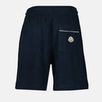 Imagen de pantalones cortos de rizo de algodón azul marino de Moncler para hombres - Temporada Primavera-Verano 2025 - Vista de detalle 2