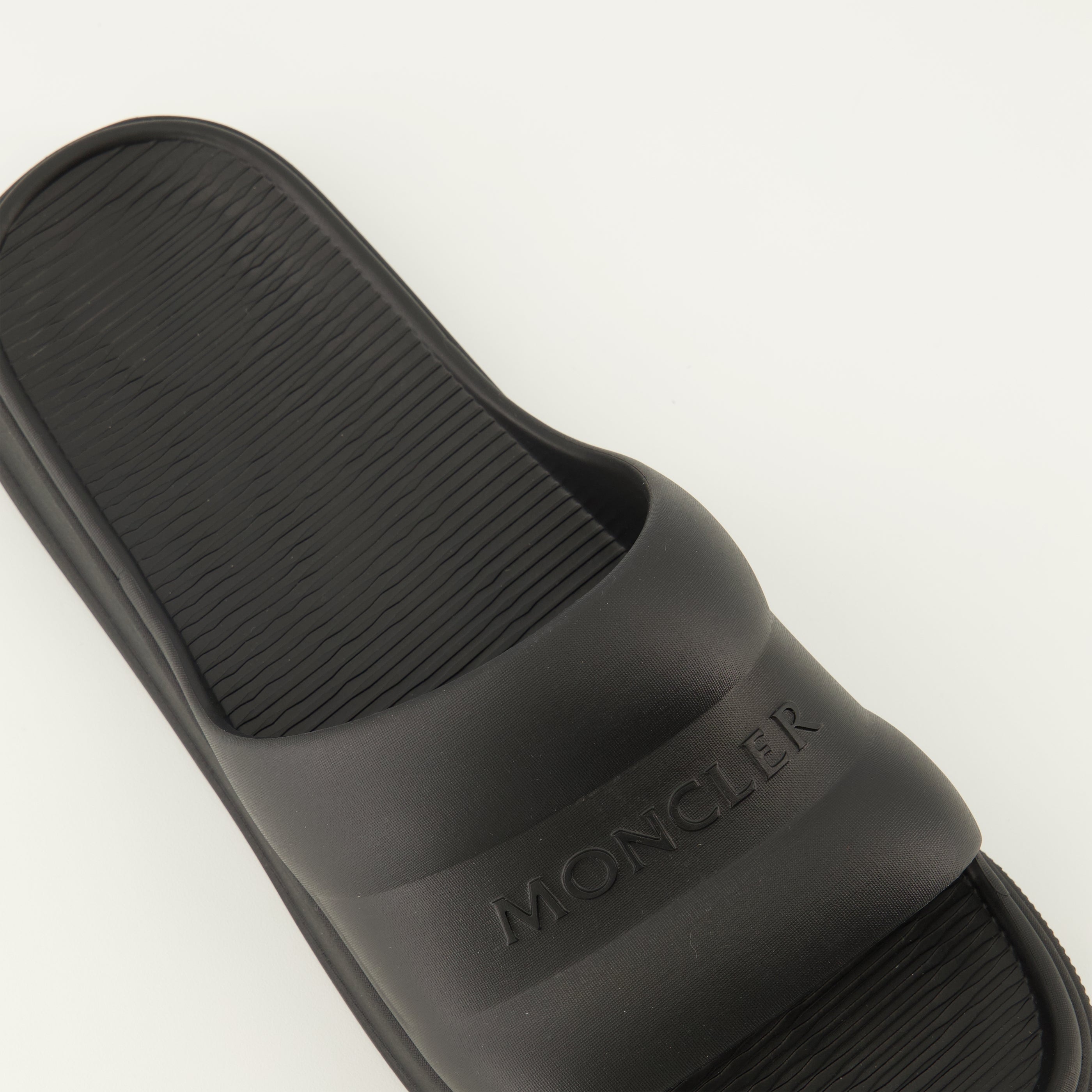 Altive Black Sandals