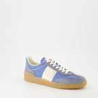 Image of Baskets UpVillage Bleu by Valentino Garavani for Men - Season Autumn-Winter 2025 - Front Right Three-Quarter View
