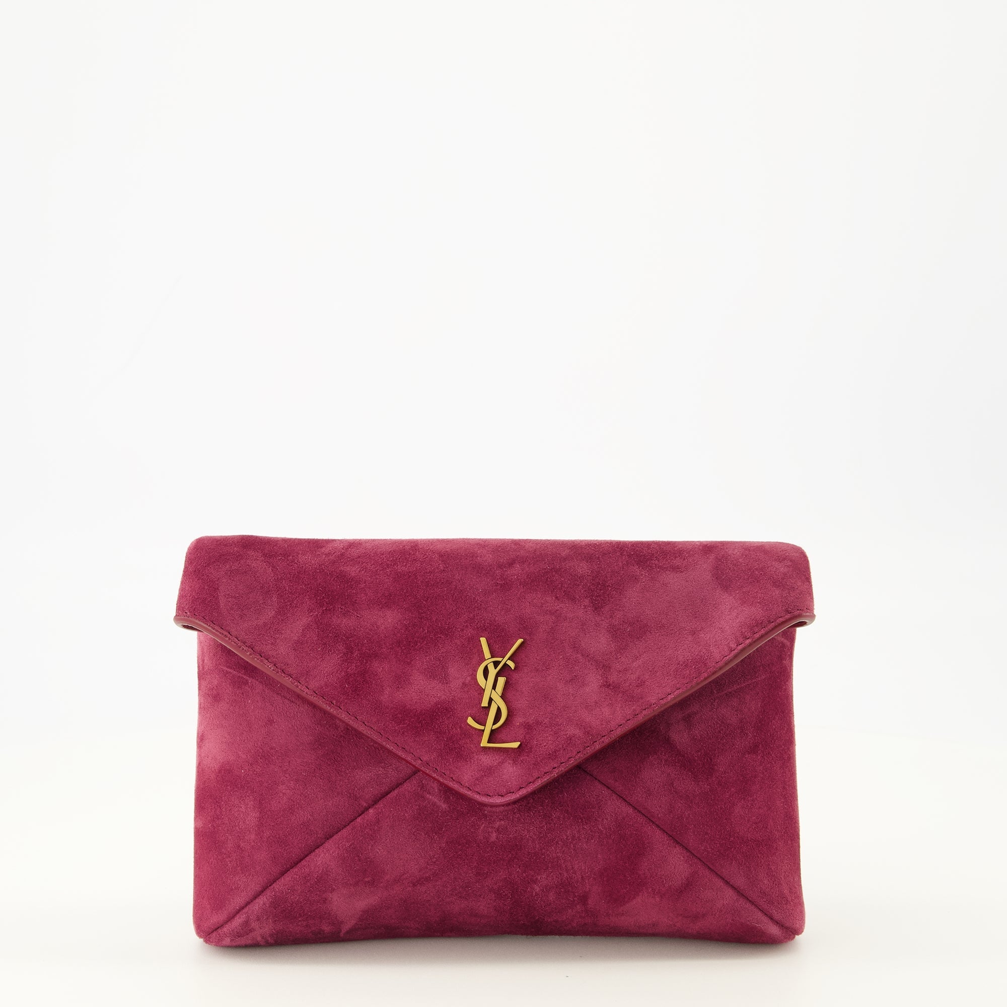 Imagem da Pochette Cassandre em Camurça Violeta da Saint Laurent para Mulheres - Temporada Primavera-Verão 2026 - Vista Frontal