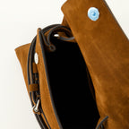Image of Tie Me Bag by Moschino for Women - Season Autumn-Winter 2025 - Detail View 2