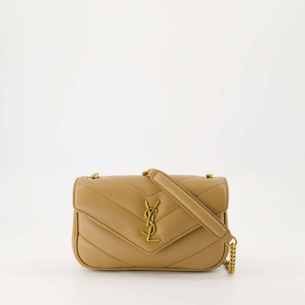 Imagen del Sac Loulou Mini Beige de Saint Laurent para Mujeres - Temporada Otoño-Invierno 2025 - Vista Frontal