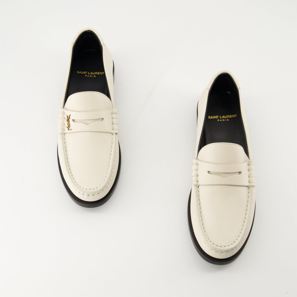 leather loafers, elegant loafers, slip-on shoes, round toe loafers, designer footwear