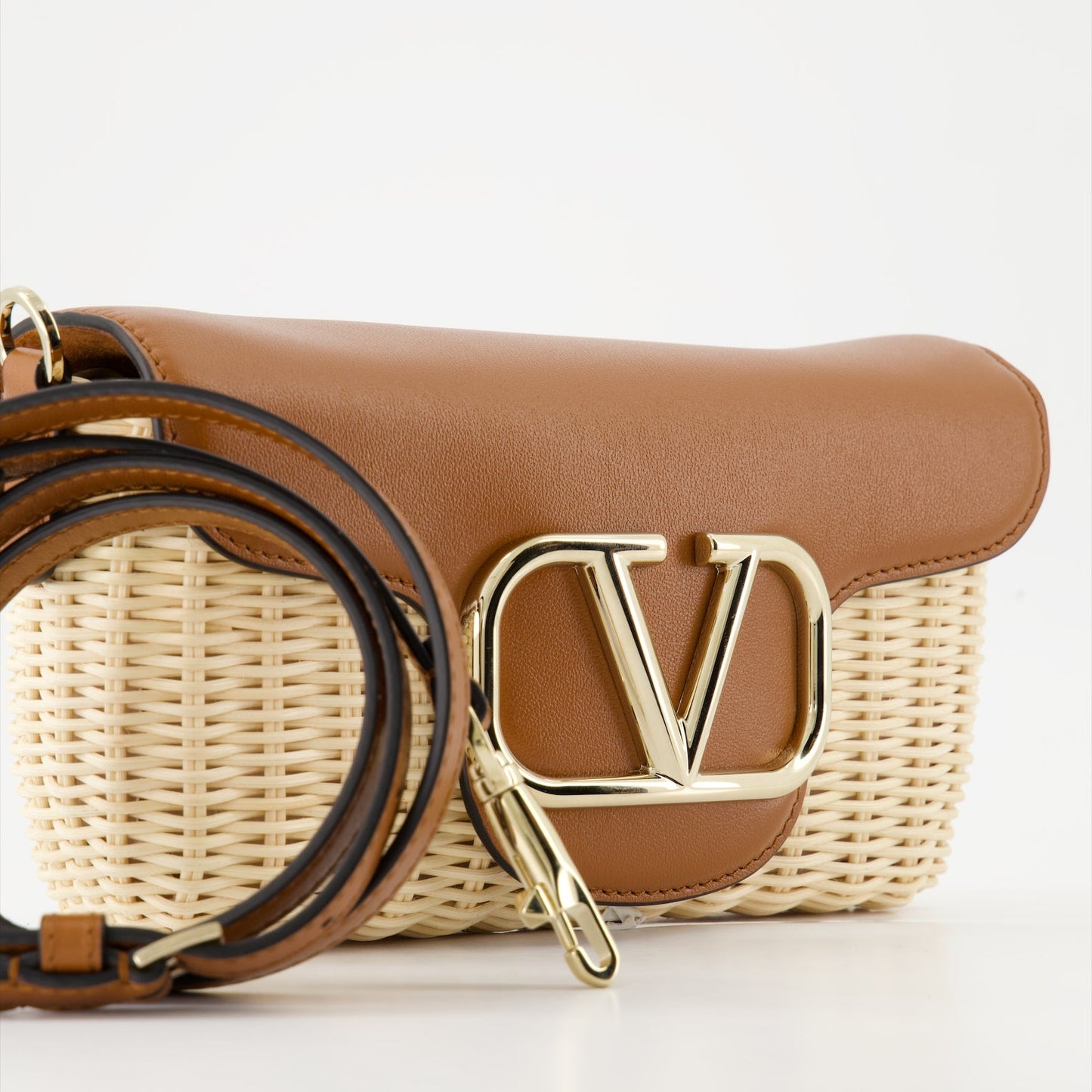 Valentino Garavani, Locò Bag, leather handbag, woven straw, luxury accessories