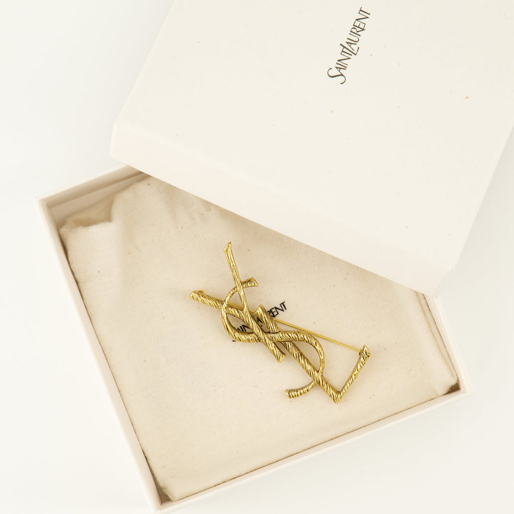 Cassandre Brooch
