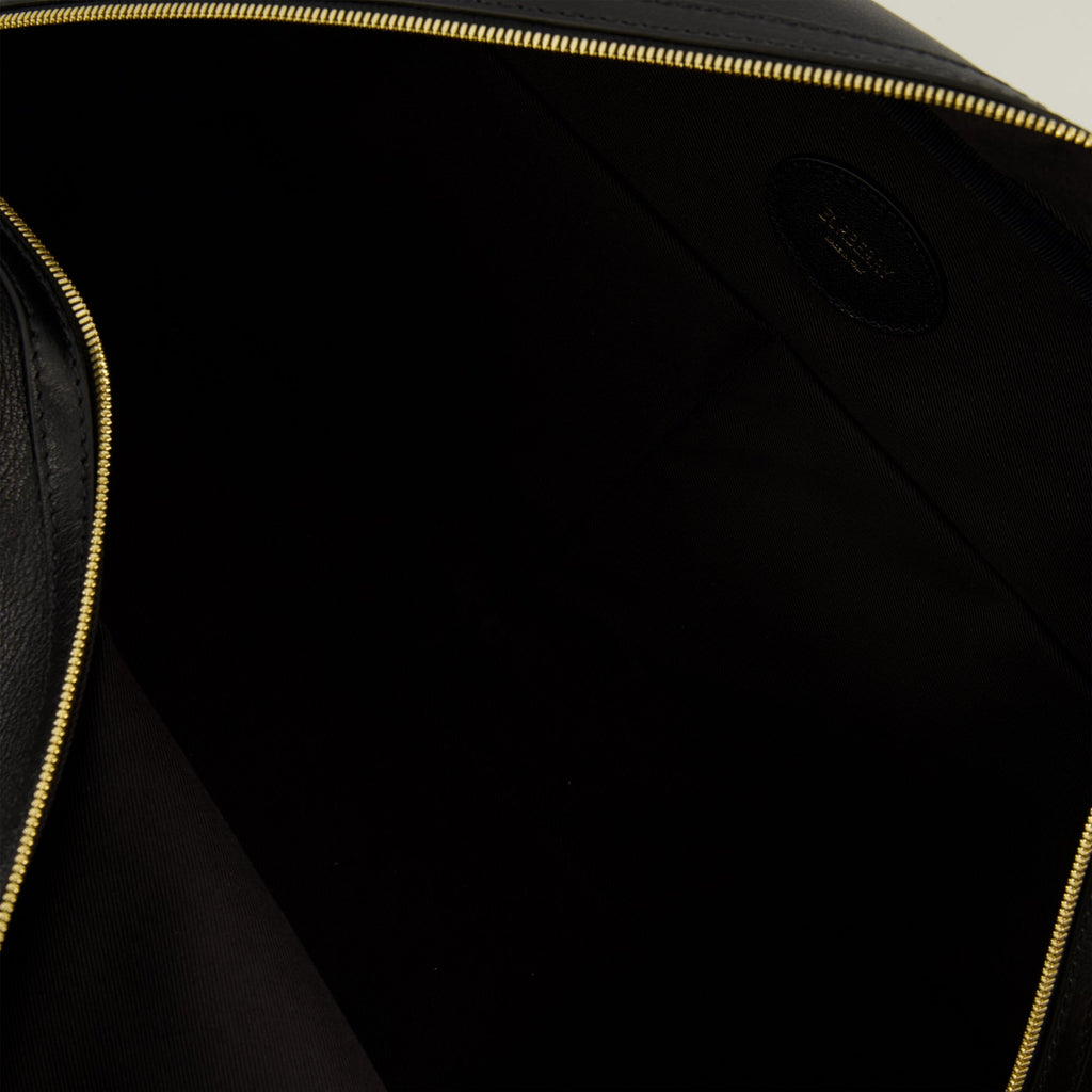 Burberry Highlands bag, luxury bowling bag, fashionable accessories, premium buffalo leather, autumn winter handbag